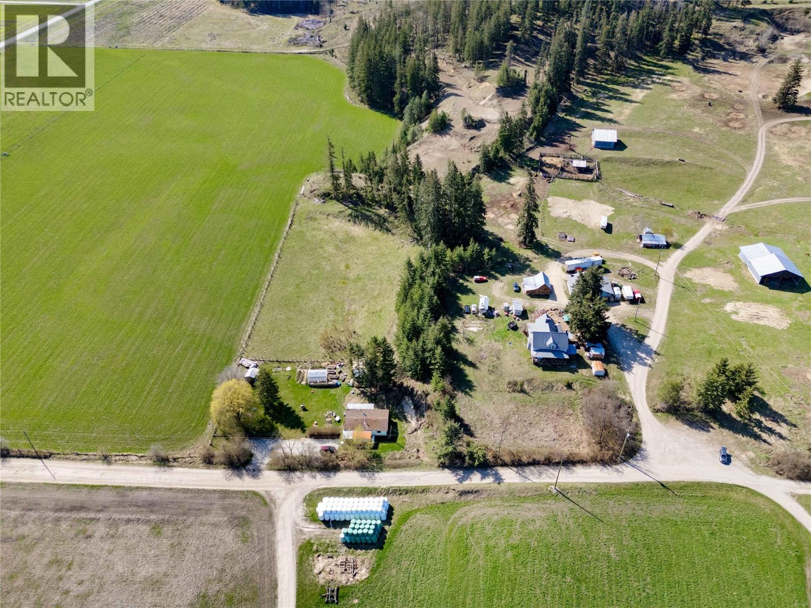 3135 Edes Road, Salmon Arm, British Columbia  V1E 3E9 - Photo 47 - 10375058