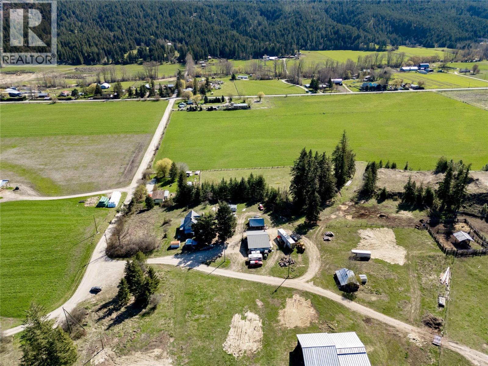 3135 Edes Road, Salmon Arm, British Columbia  V1E 3E9 - Photo 51 - 10375058