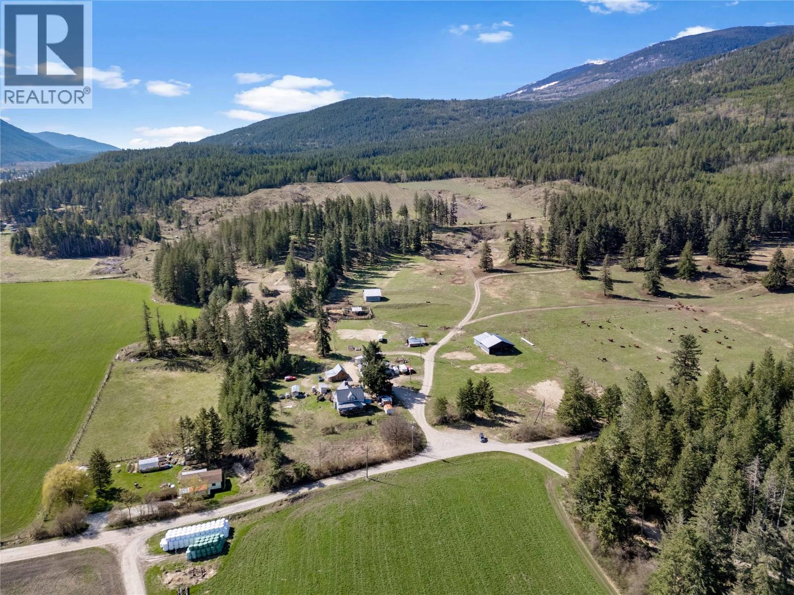 3135 Edes Road, Salmon Arm, British Columbia  V1E 3E9 - Photo 60 - 10375058