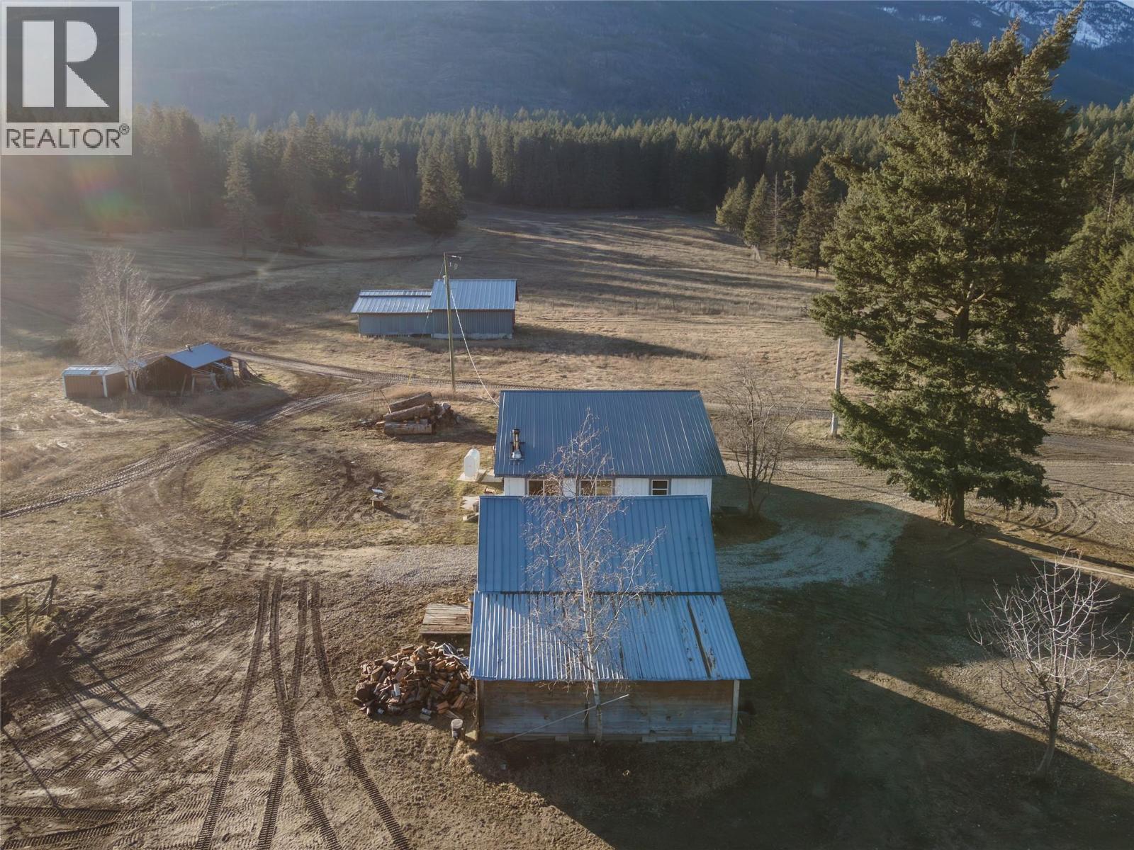 3135 Edes Road, Salmon Arm, British Columbia  V1E 3E9 - Photo 72 - 10375058