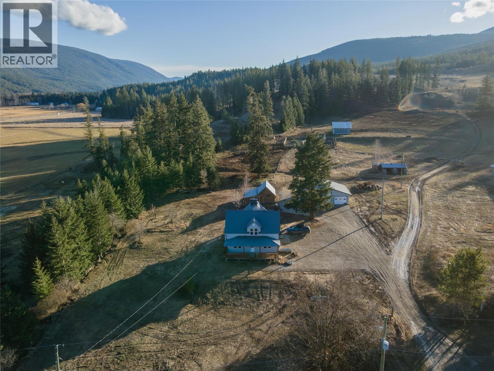 3135 Edes Road, Salmon Arm, British Columbia  V1E 3E9 - Photo 75 - 10375058
