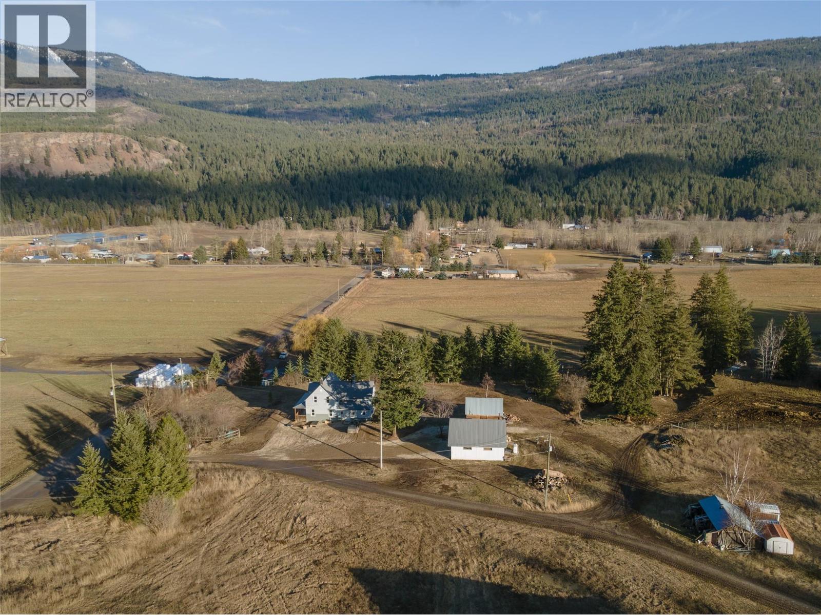 3135 Edes Road, Salmon Arm, British Columbia  V1E 3E9 - Photo 78 - 10375058