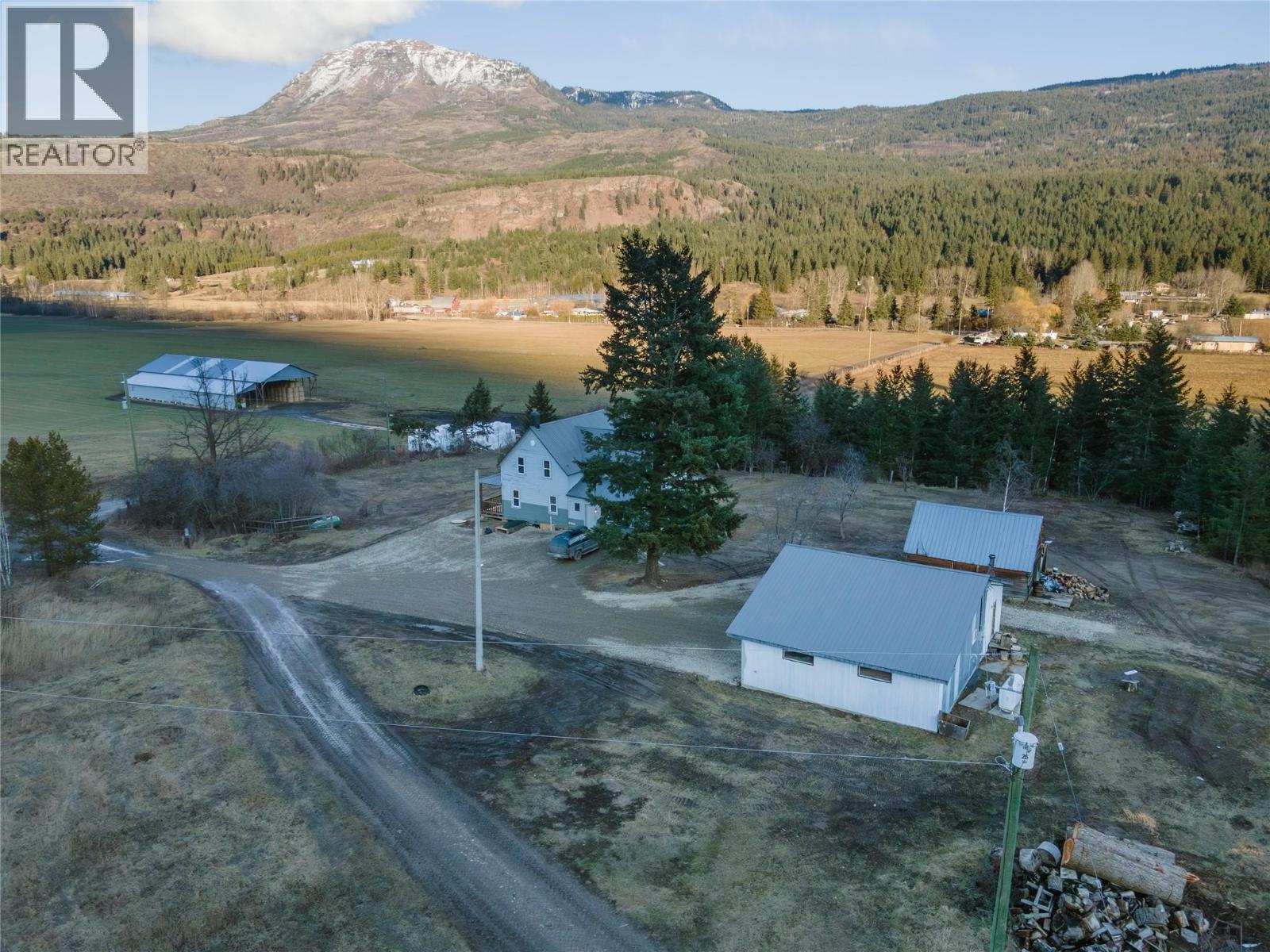 3135 Edes Road, Salmon Arm, British Columbia  V1E 3E9 - Photo 82 - 10375058