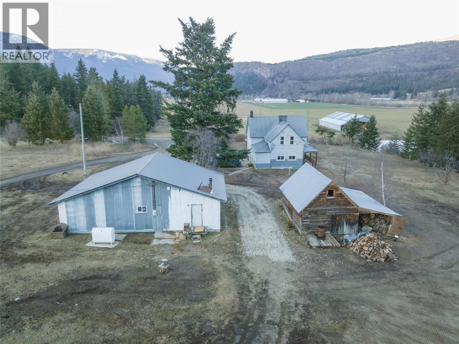 3135 Edes Road, Salmon Arm, British Columbia  V1E 3E9 - Photo 90 - 10375058