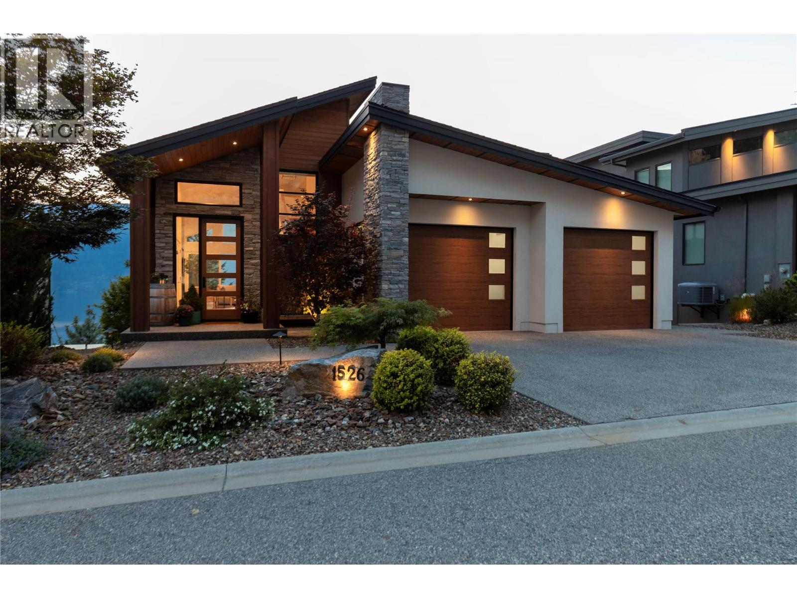 1526 Marble Ledge Drive, Lake Country, British Columbia  V4V 2T4 - Photo 3 - 10375061