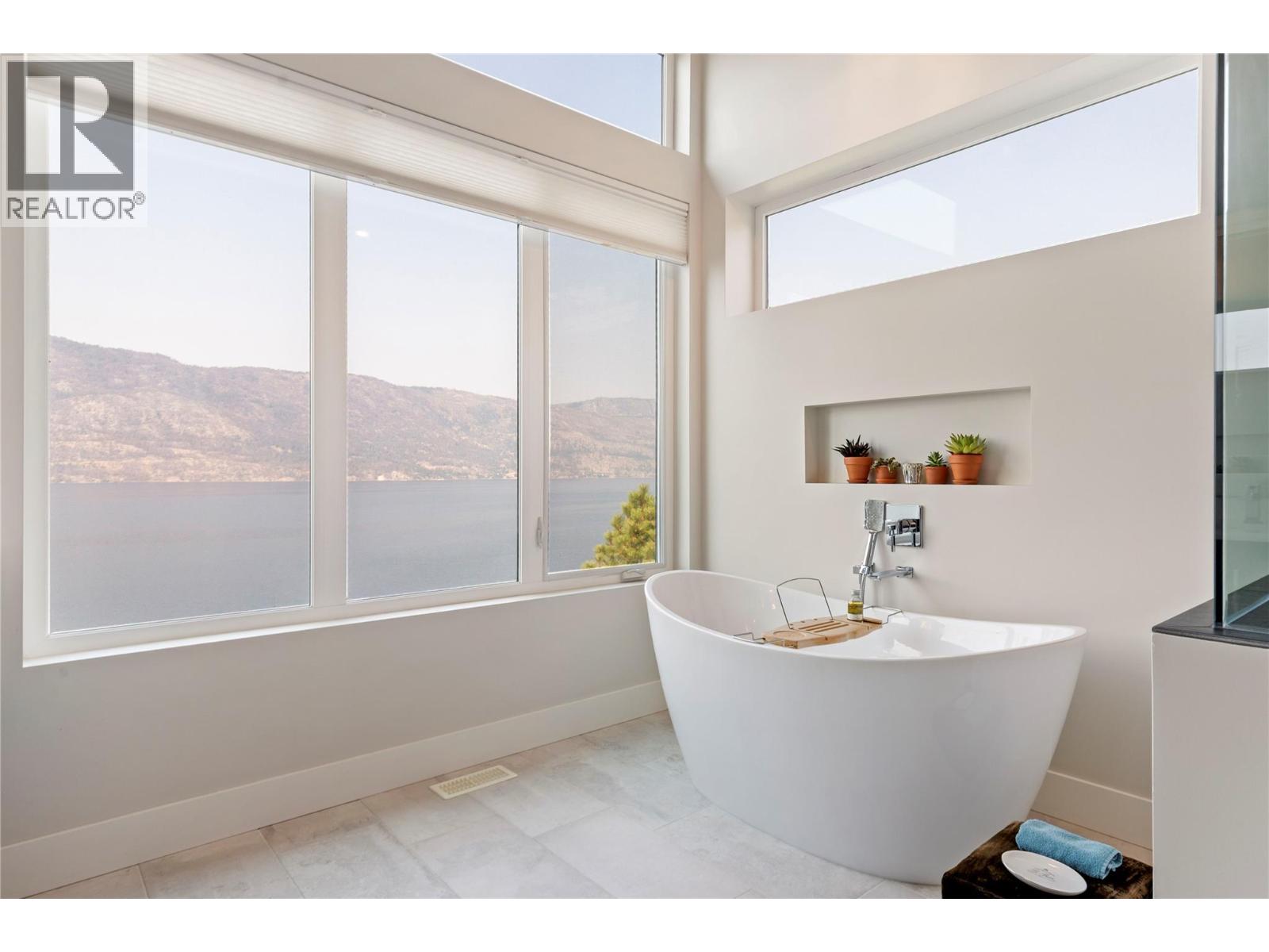 1526 Marble Ledge Drive, Lake Country, British Columbia  V4V 2T4 - Photo 32 - 10375061