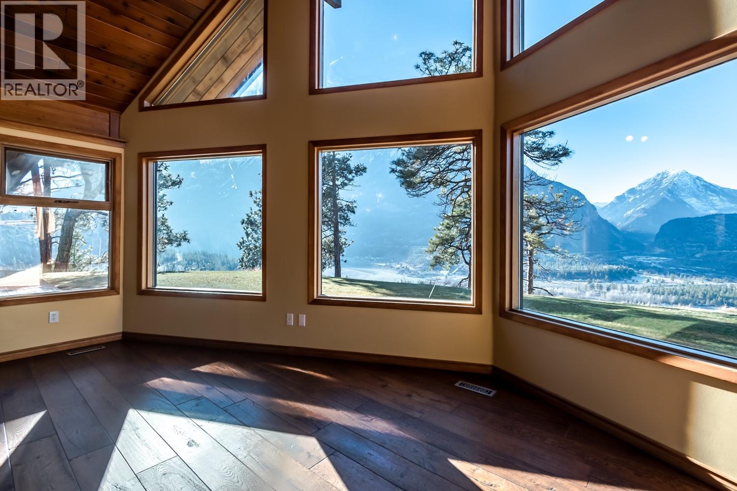 150 Pine Ridge Road, Lillooet, British Columbia  V0K 1V0 - Photo 16 - 10374964