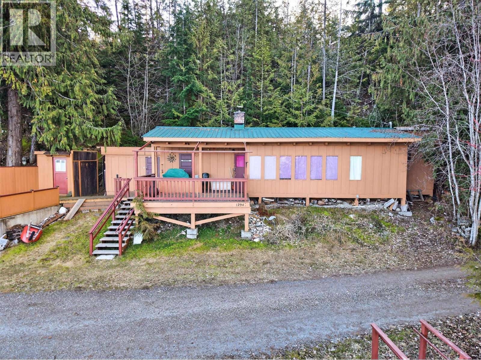 1294 Green Road, Balfour, British Columbia  V1L 6R5 - Photo 2 - 10374184