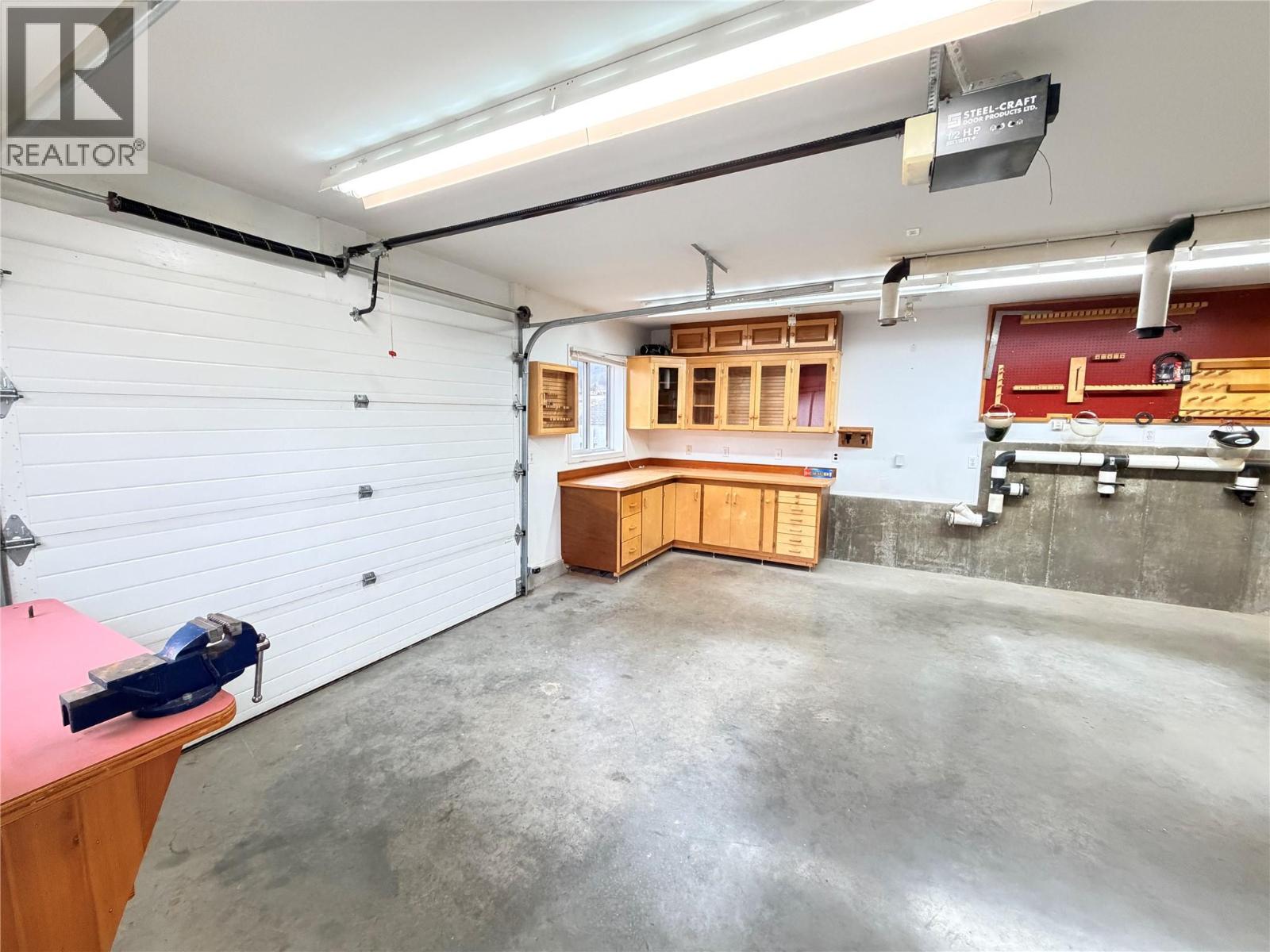 126 Grandview Street, Penticton, British Columbia  V2A 4E4 - Photo 13 - 10375085