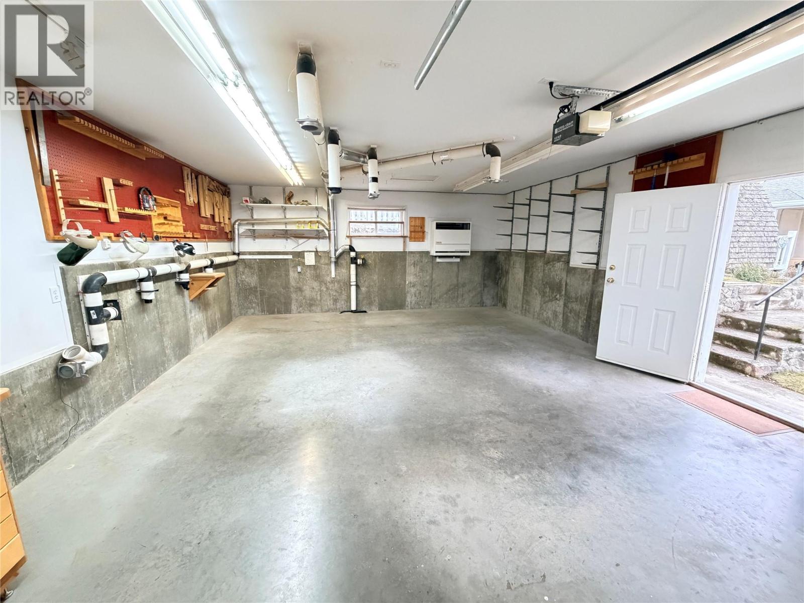 126 Grandview Street, Penticton, British Columbia  V2A 4E4 - Photo 14 - 10375085