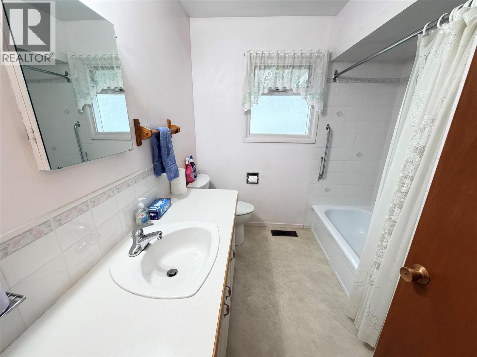 126 Grandview Street, Penticton, British Columbia  V2A 4E4 - Photo 35 - 10375085