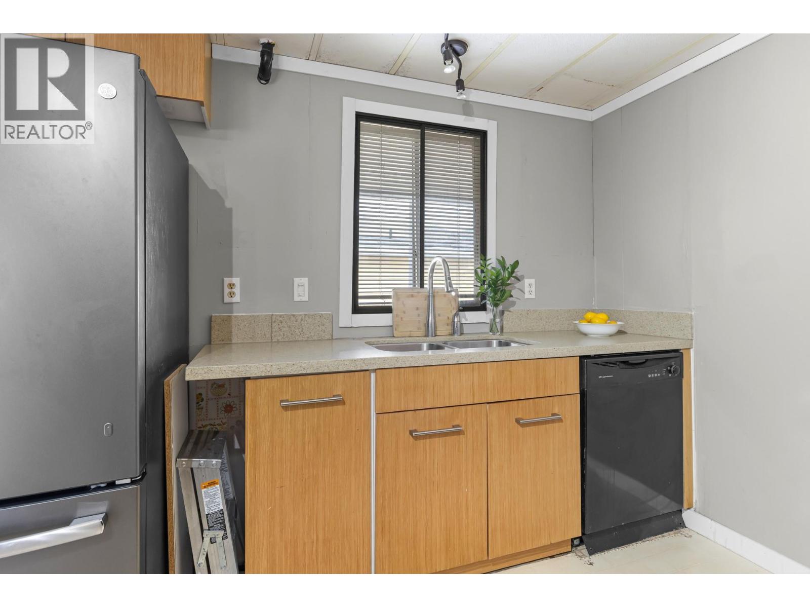 4911 Cedar Lane Unit# 11, Osoyoos, British Columbia  V0H 1V3 - Photo 10 - 10375093