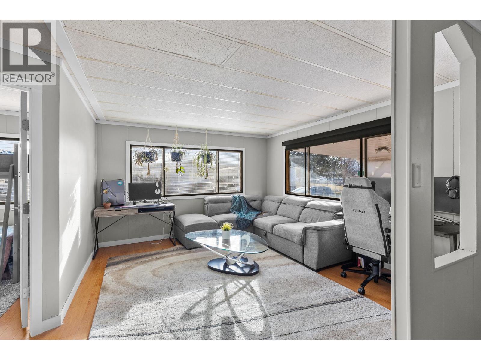 4911 Cedar Lane Unit# 11, Osoyoos, British Columbia  V0H 1V3 - Photo 17 - 10375093