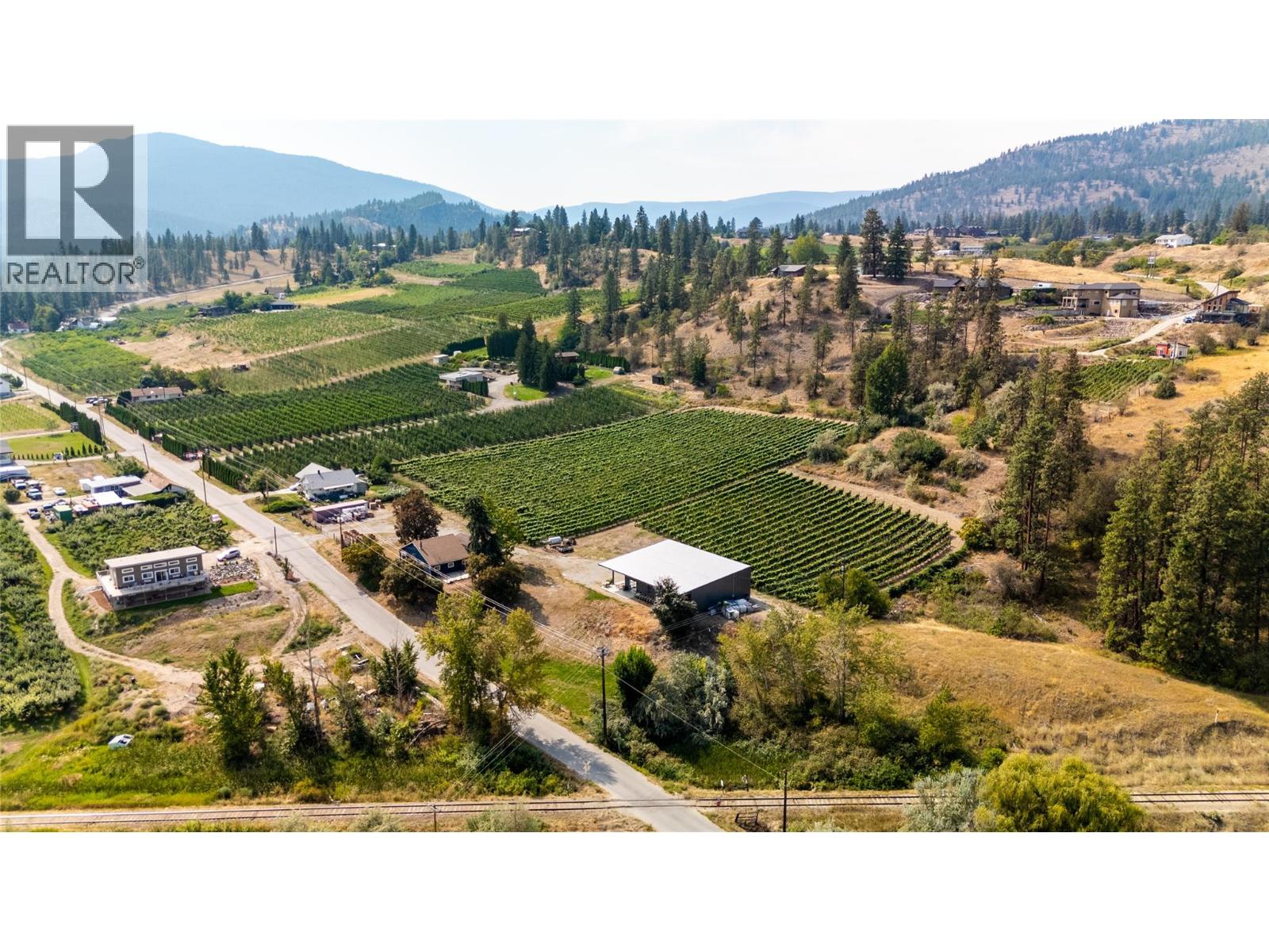 5214 Monro Avenue, Summerland, British Columbia  V0H 1Z6 - Photo 6 - 10375124