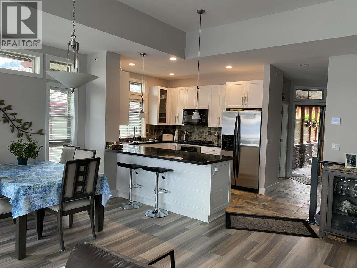 175 Holloway Drive Unit# 44, Kamloops, British Columbia  V1S 0B2 - Photo 6 - 10375134