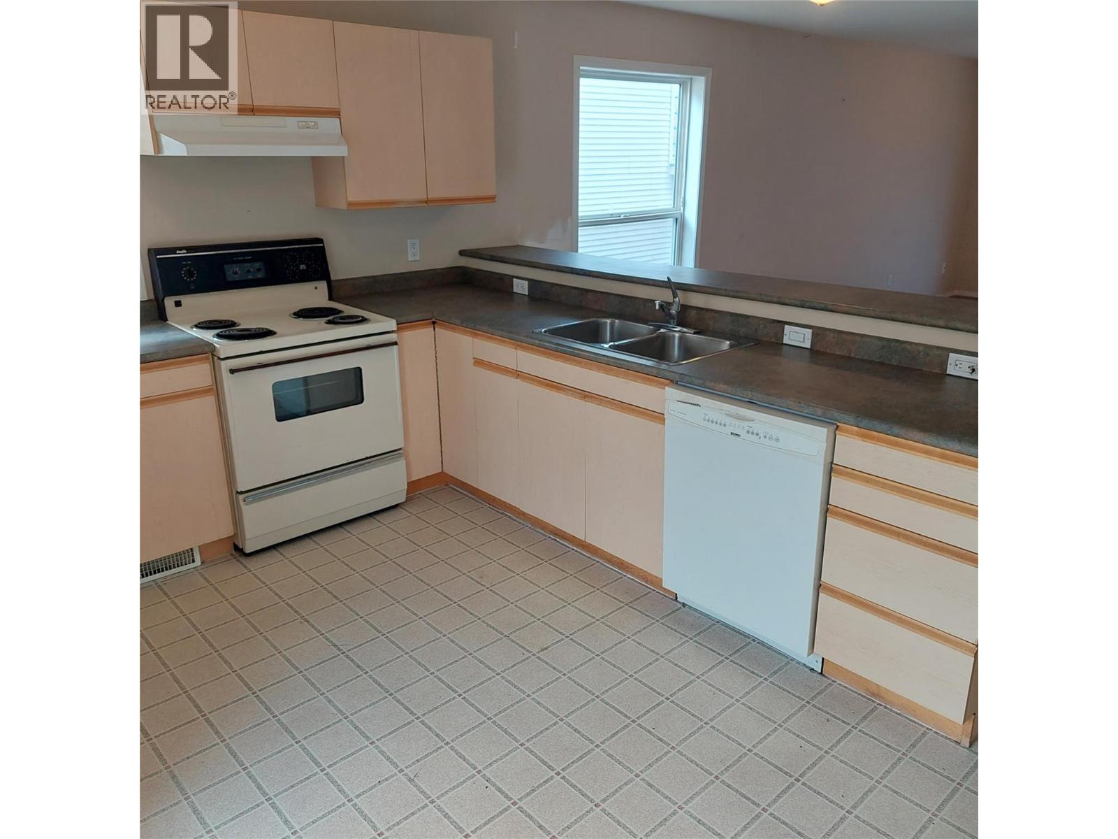 273 Brighton Road, Kelowna, British Columbia  V1X 6V5 - Photo 7 - 10375052