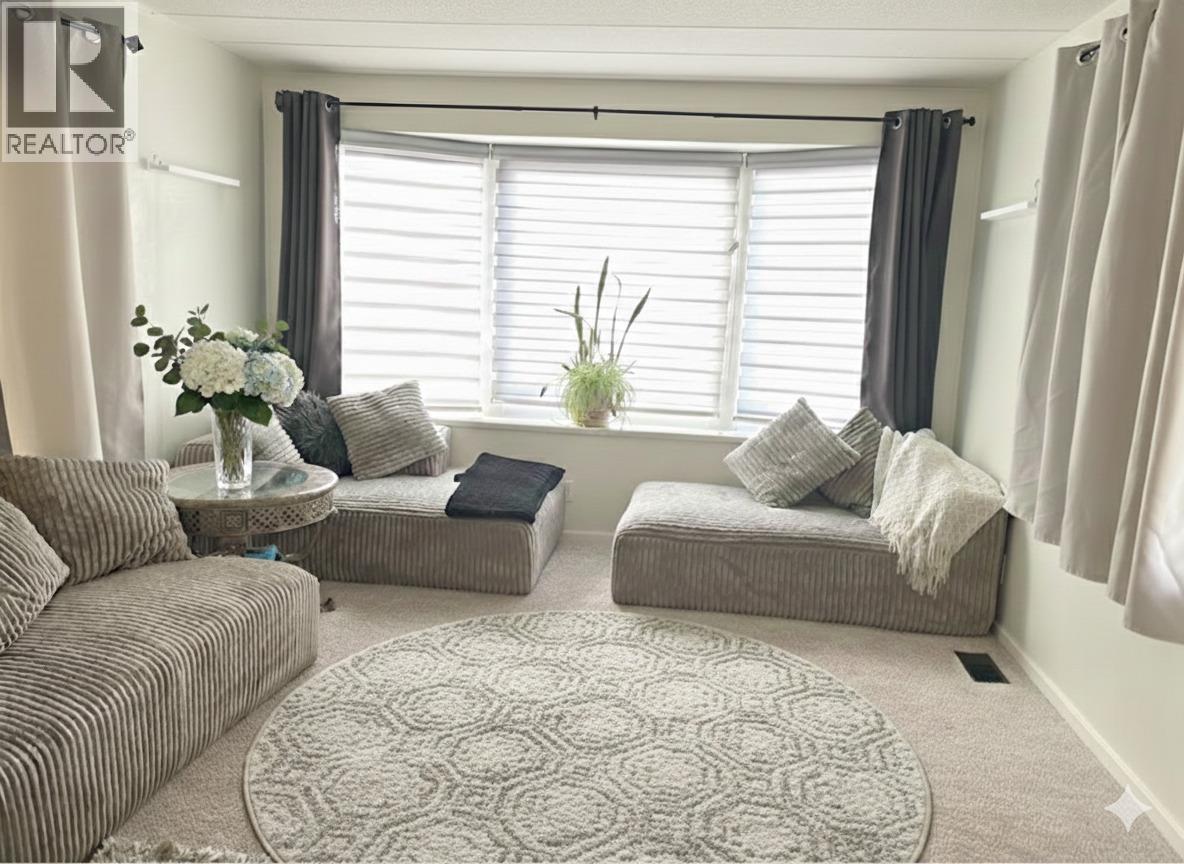 3245 Paris Street Unit# 31, Penticton, British Columbia  V2A 3T9 - Photo 2 - 10374996