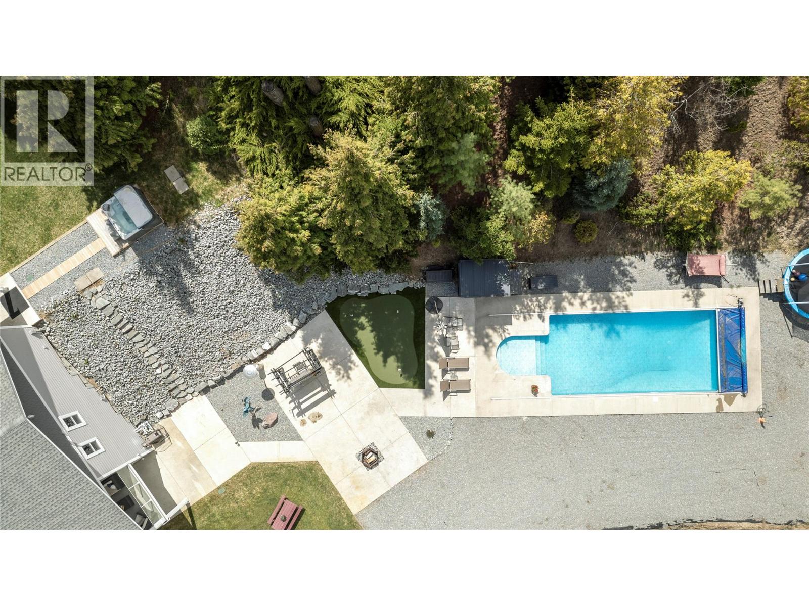 2030 Canoe Beach Drive Ne, Salmon Arm, British Columbia  V1E 2M5 - Photo 55 - 10375108