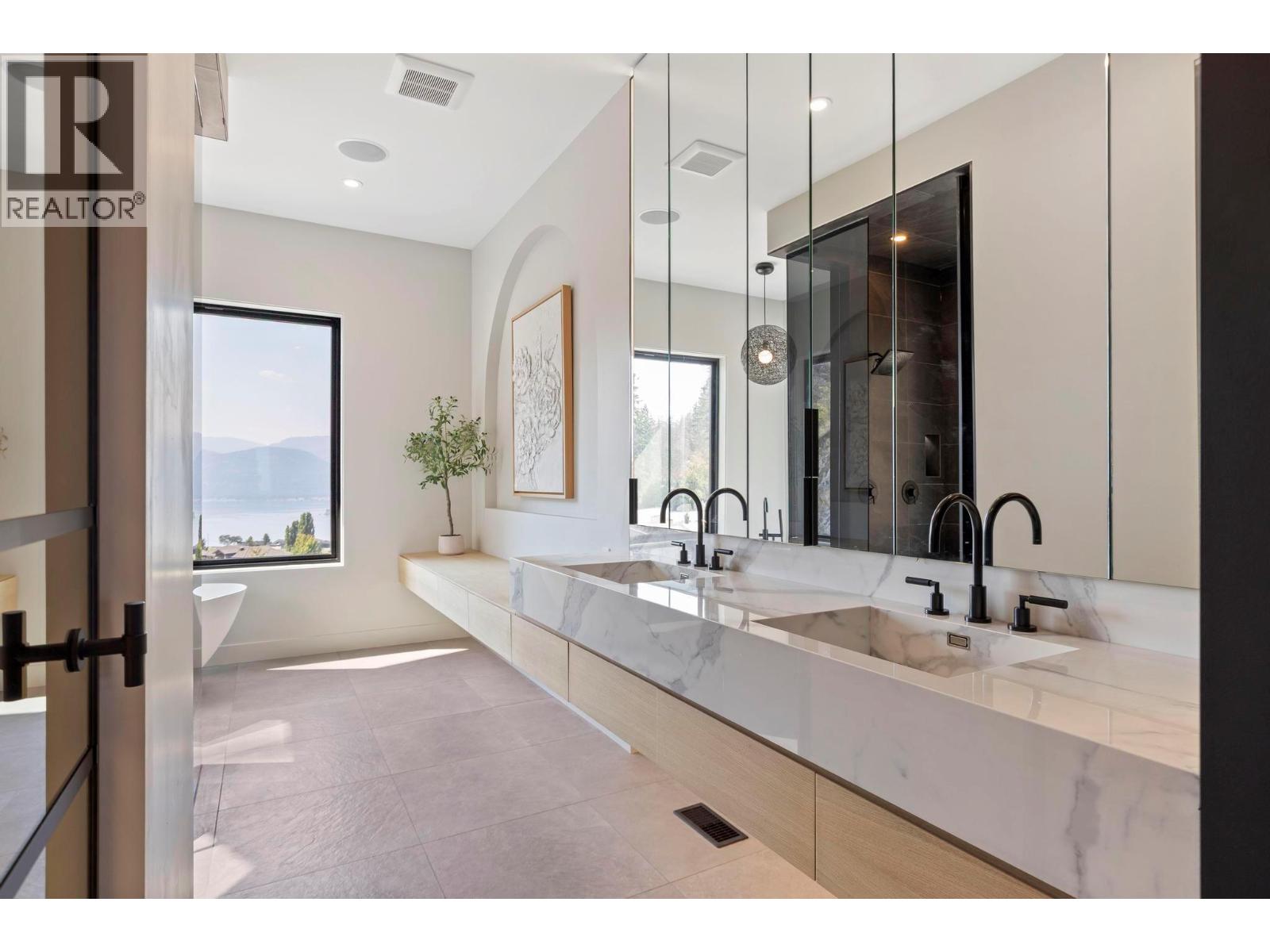 120 Sunset Boulevard, Vernon, British Columbia  V1H 1T7 - Photo 24 - 10374570