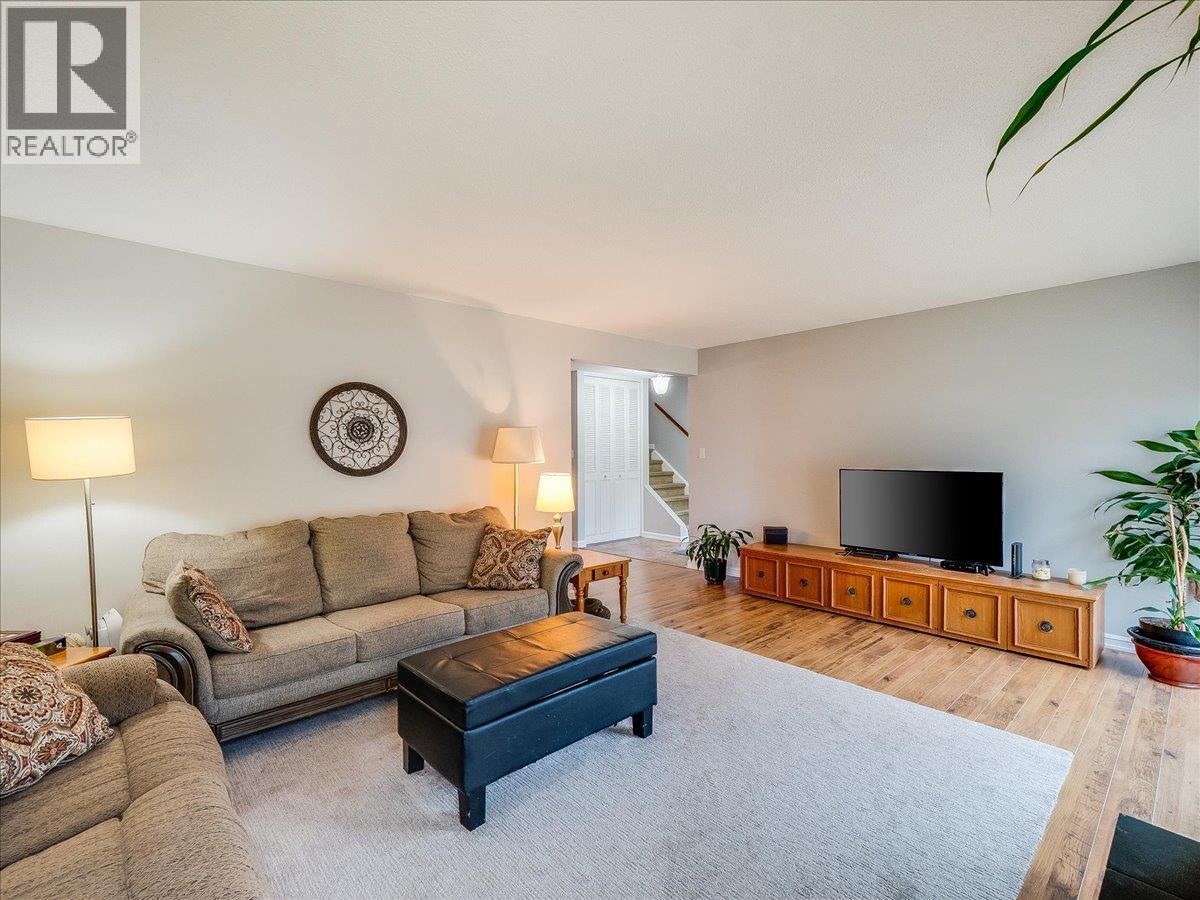 3866 Carnation Drive, Trail, British Columbia  V1R 4W9 - Photo 19 - 10375163