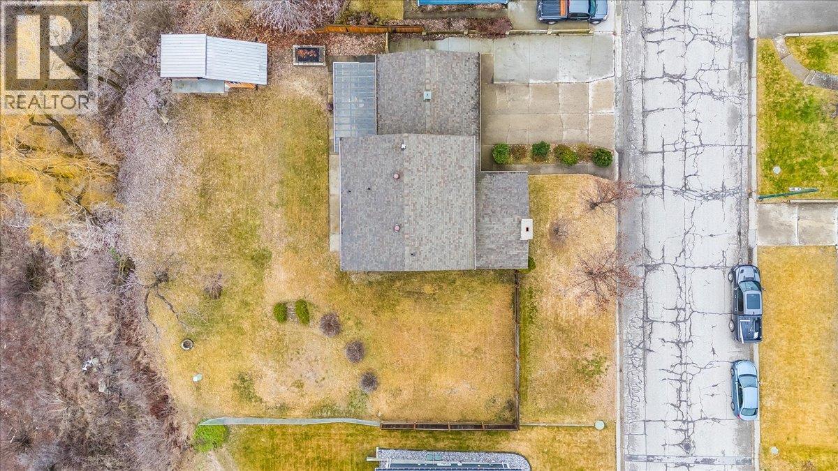 3866 Carnation Drive, Trail, British Columbia  V1R 4W9 - Photo 57 - 10375163