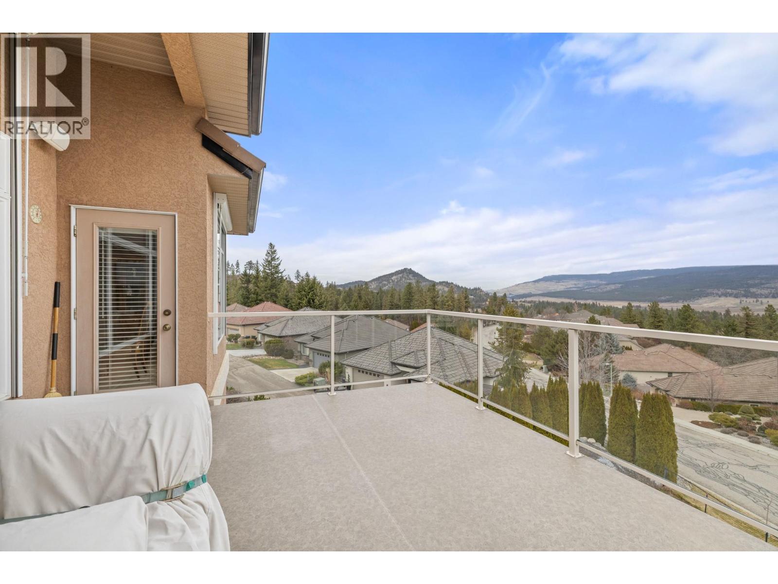 1950 Capistrano Drive Unit# 135, Kelowna, British Columbia  V1V 2N7 - Photo 12 - 10374776