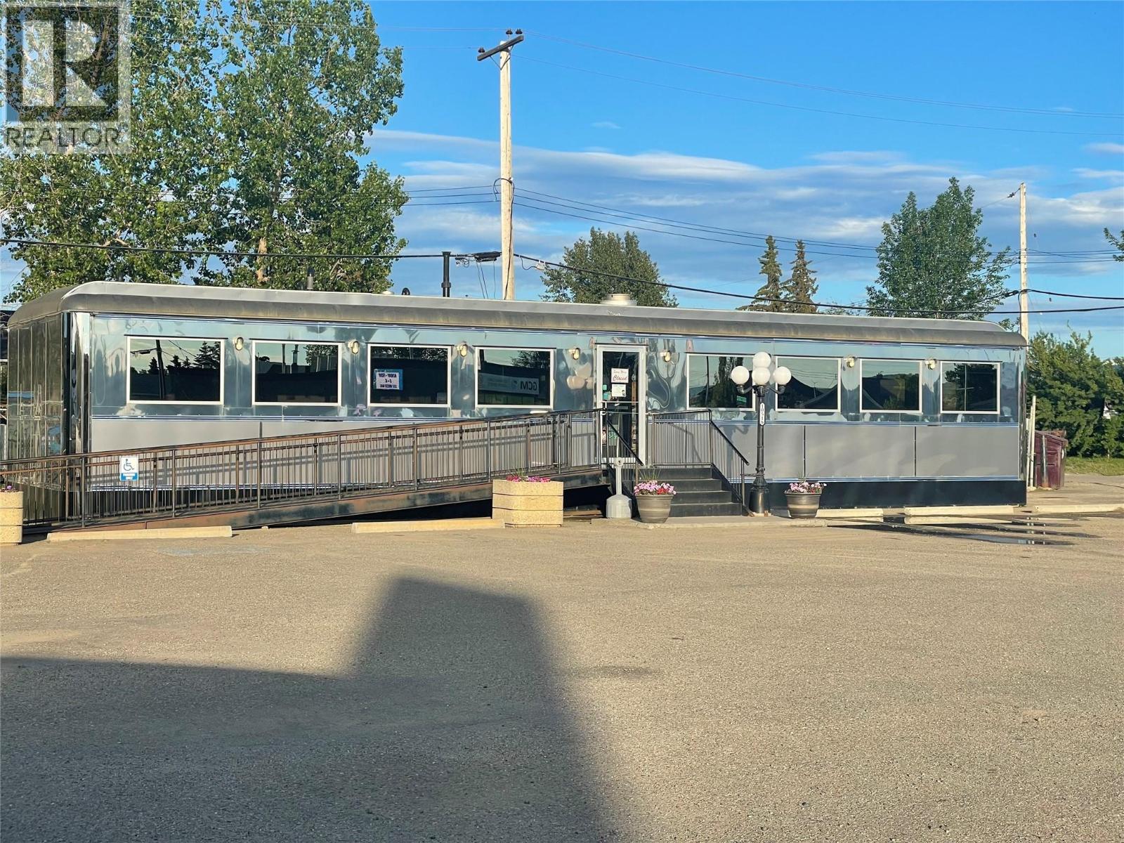10520 8 Street, dawson creek, British Columbia