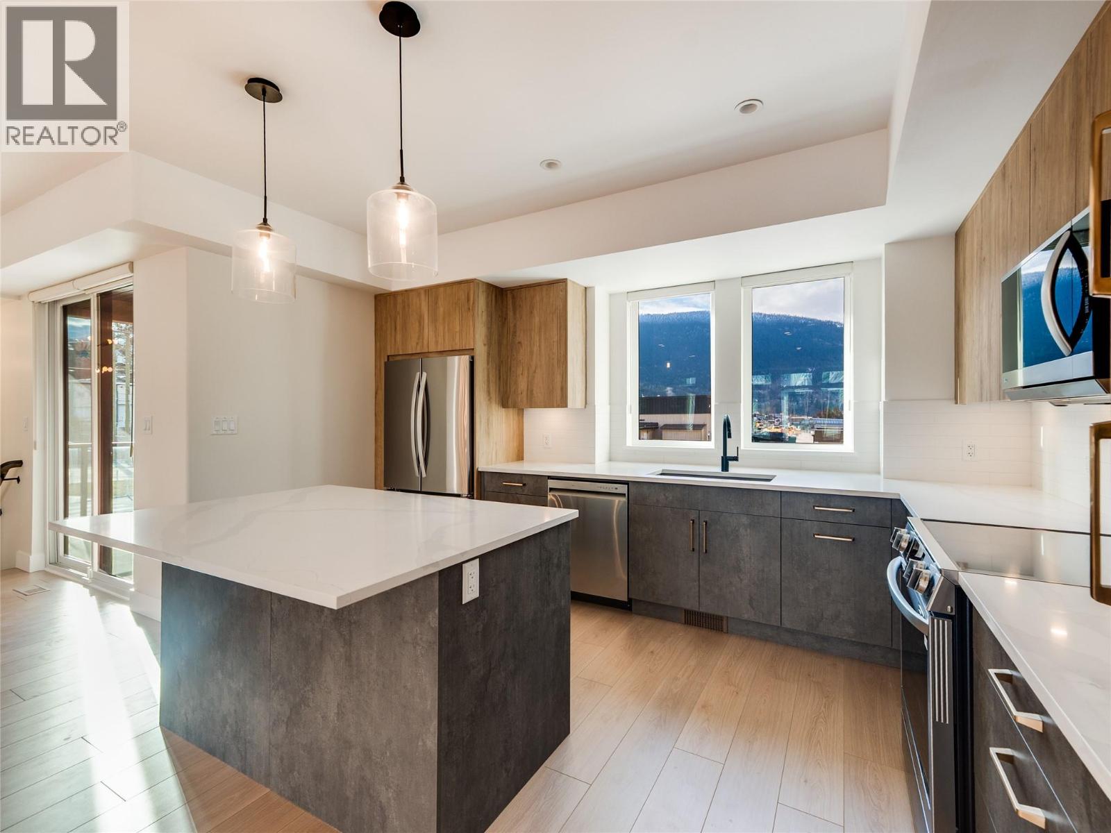 910 Lakeside Drive Unit# 107, Nelson, British Columbia  V1L 6G3 - Photo 16 - 10374823