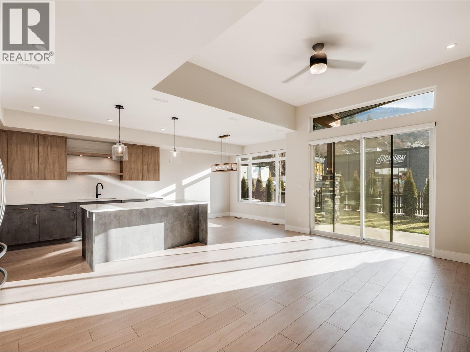 910 Lakeside Drive Unit# 401, Nelson, British Columbia  V1L 0C6 - Photo 11 - 10374822
