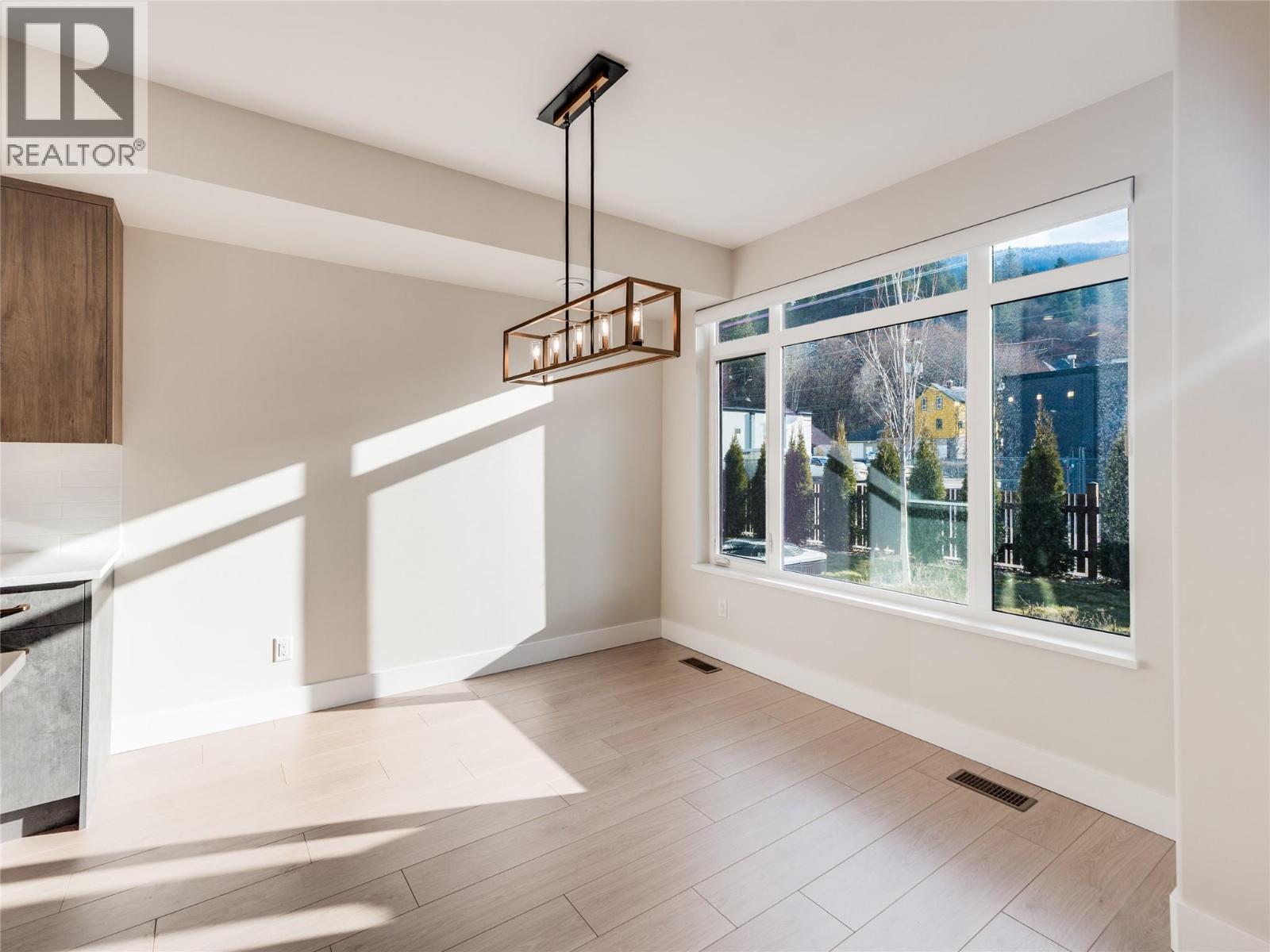 910 Lakeside Drive Unit# 401, Nelson, British Columbia  V1L 0C6 - Photo 19 - 10374822