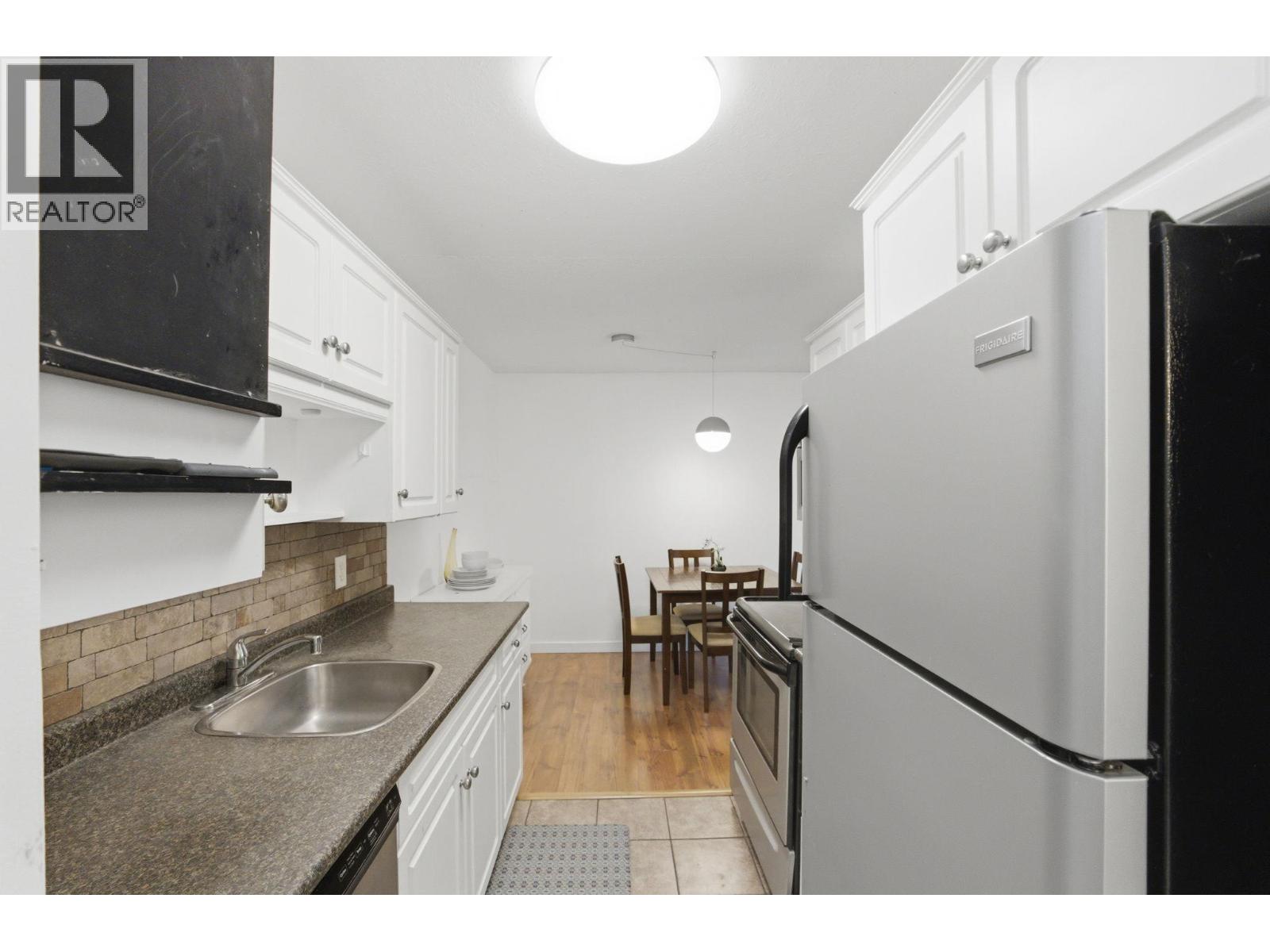 445 All Star Court Unit# 207, Kelowna, British Columbia  V1X 5N7 - Photo 10 - 10375111