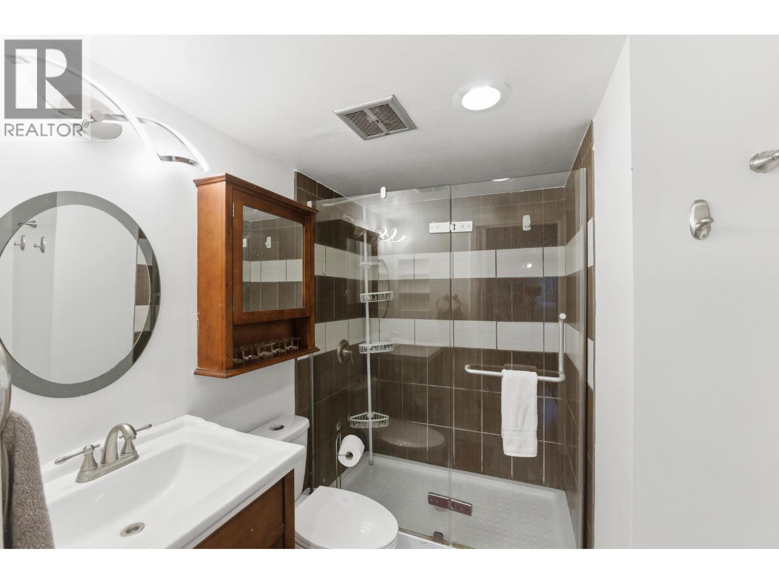 445 All Star Court Unit# 207, Kelowna, British Columbia  V1X 5N7 - Photo 7 - 10375111