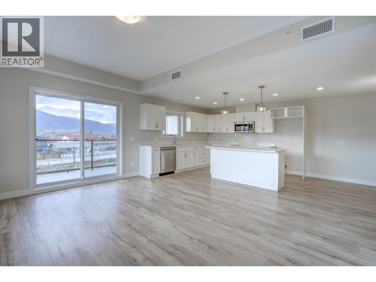 5620 51st Street Unit# 307, Osoyoos, British Columbia  V0H 1V6 - Photo 10 - 10375180