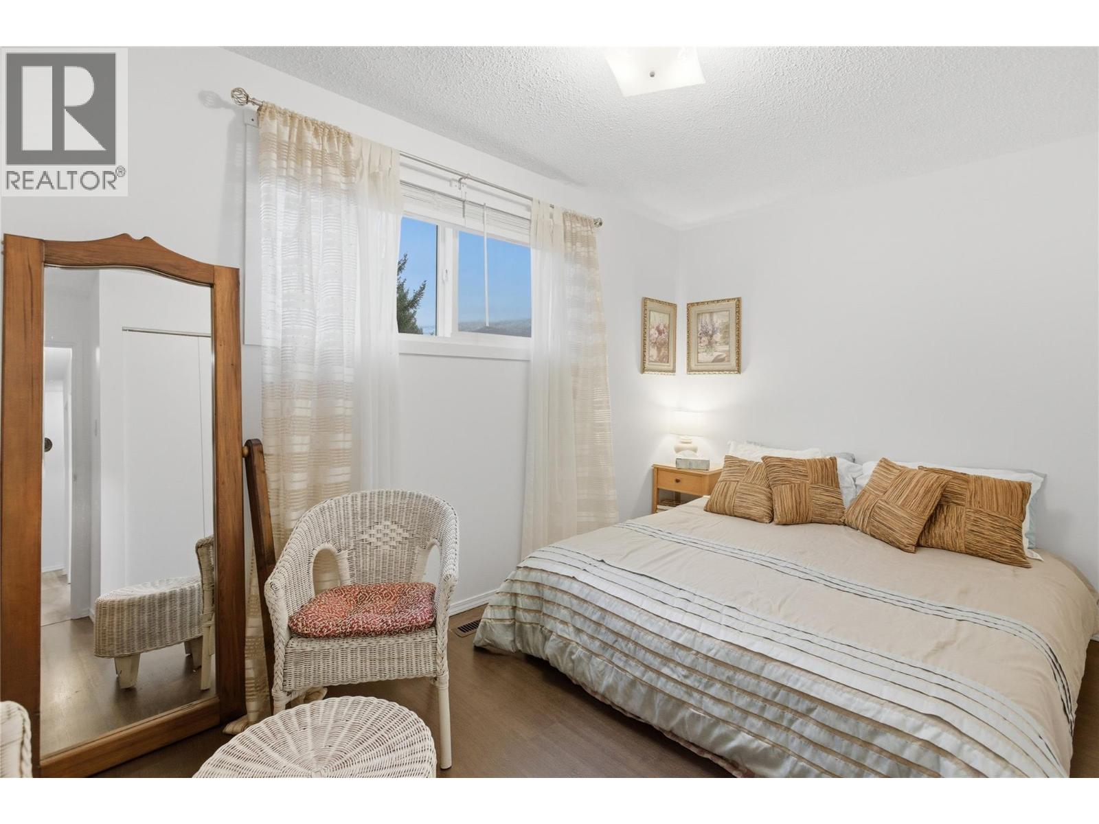 1582 Stage Road, Cache Creek, British Columbia  V0K 1H0 - Photo 15 - 10374804