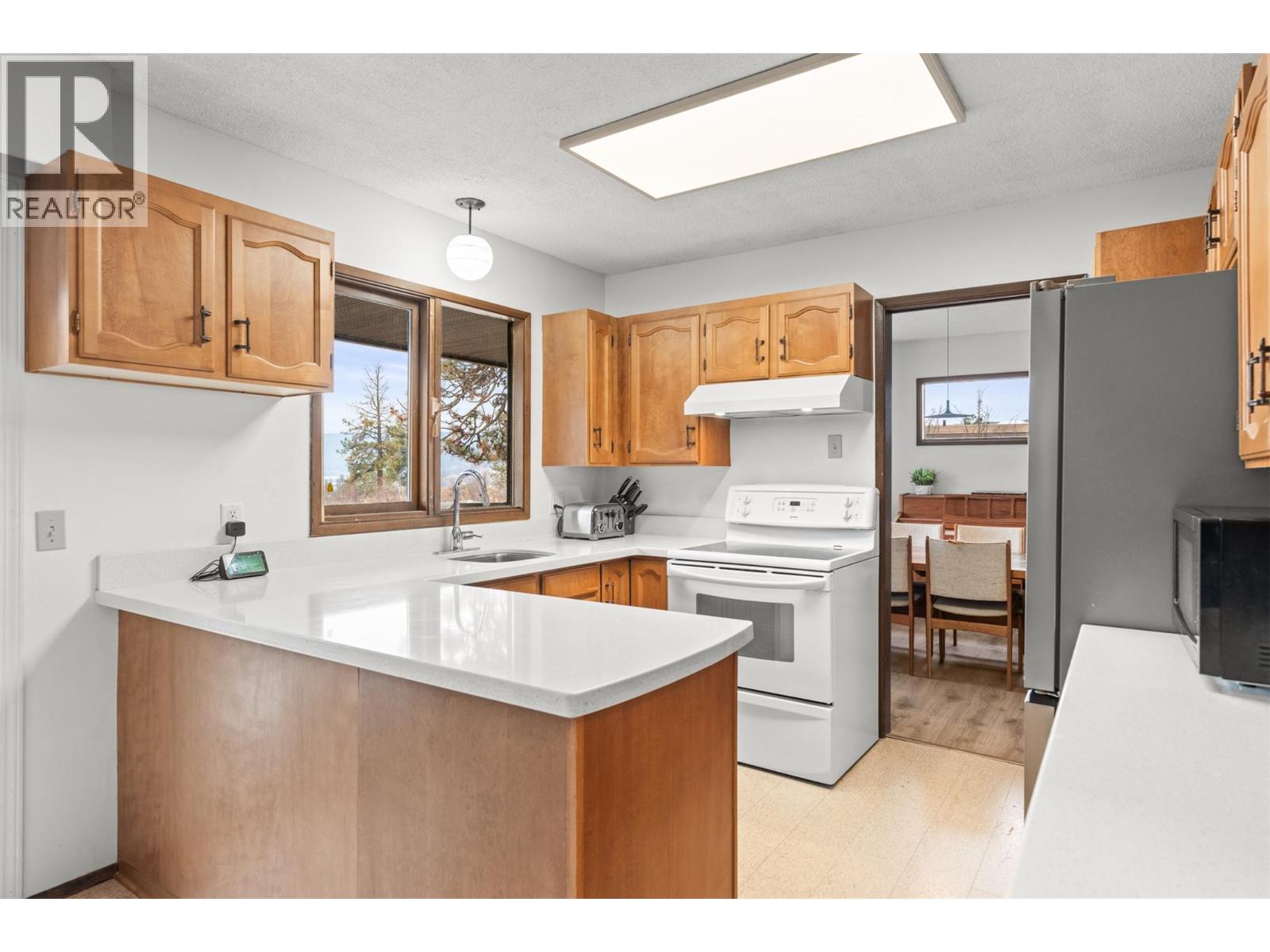 13501 Sumac Lane, Coldstream, British Columbia  V1B 1A1 - Photo 23 - 10374211