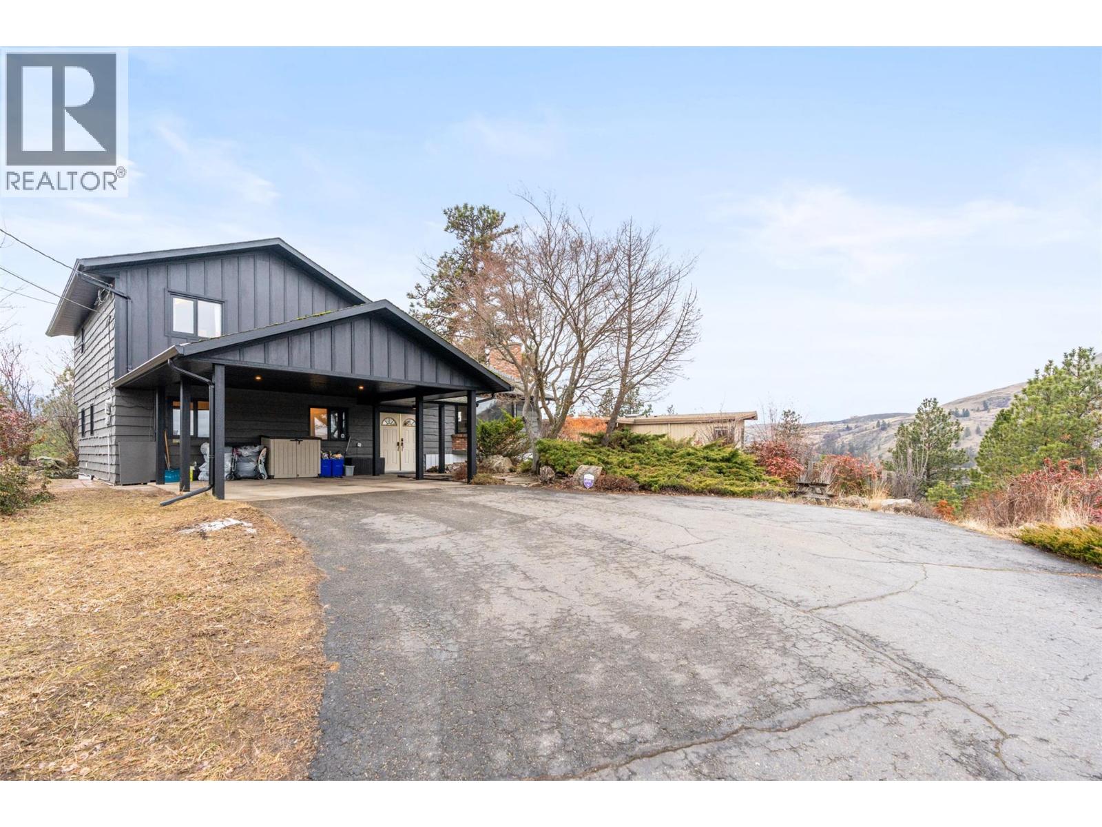 13501 Sumac Lane, Coldstream, British Columbia  V1B 1A1 - Photo 4 - 10374211