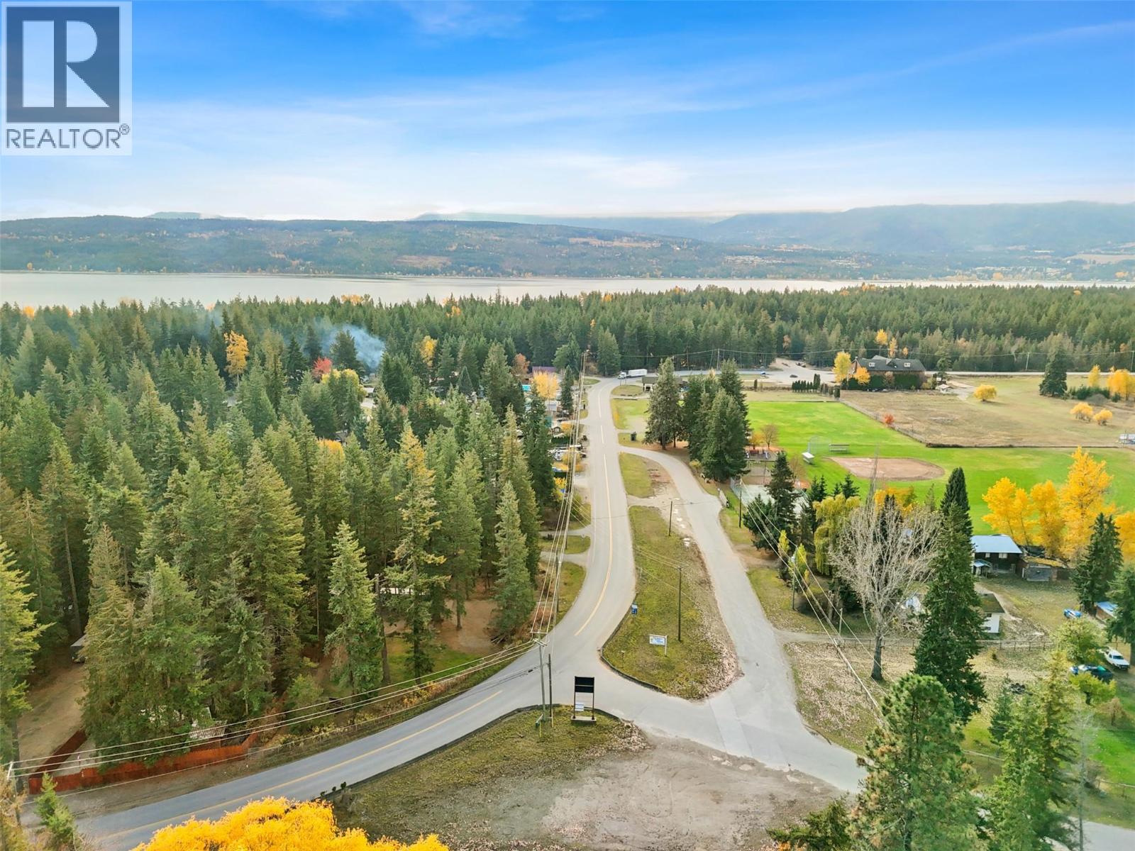 4177 Squilax-Anglemont Highway, Scotch Creek, British Columbia  V0E 1M5 - Photo 10 - 10373984