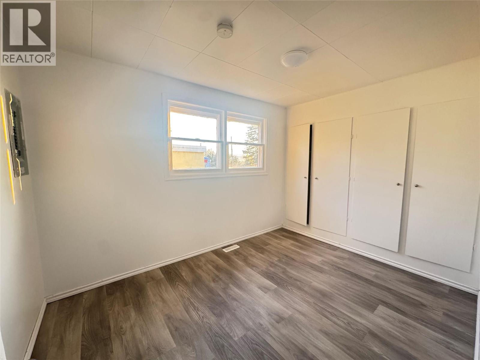 9713 9 Street, Dawson Creek, British Columbia  V1G 3S7 - Photo 6 - 10375222