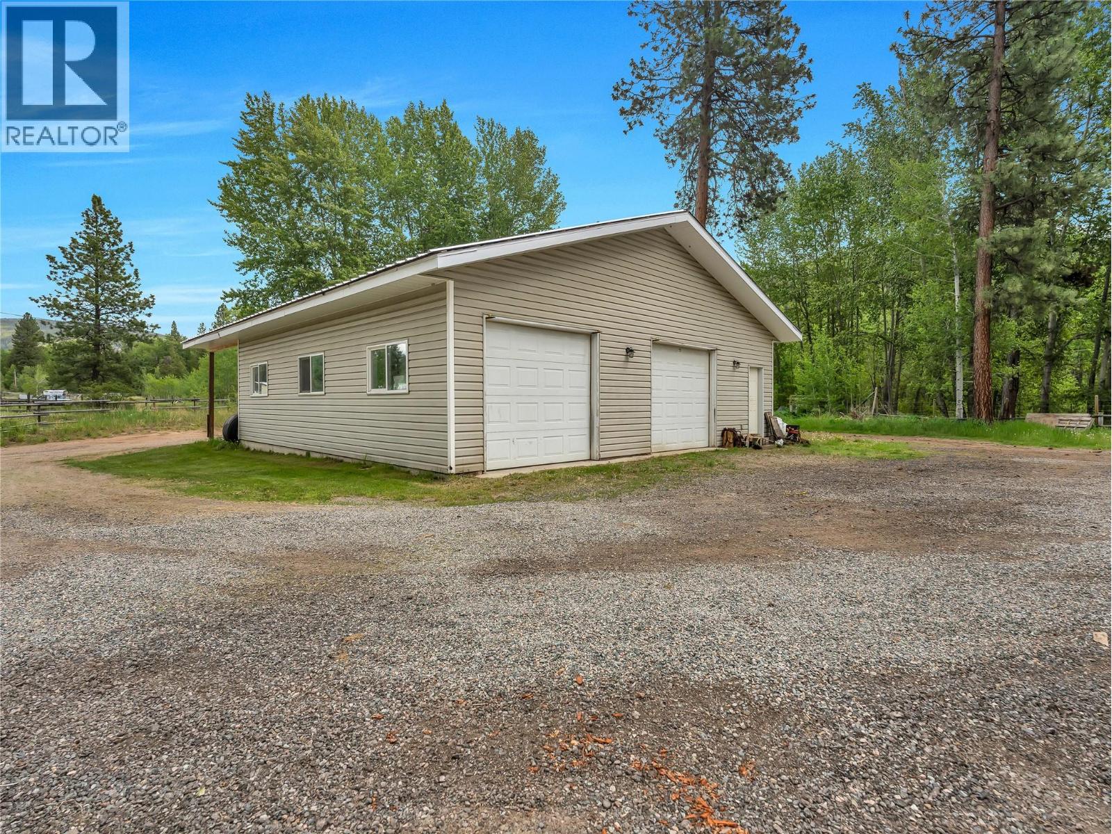 2035 Princeton Summerland Road, Princeton, British Columbia  V0X 1W0 - Photo 11 - 10374911