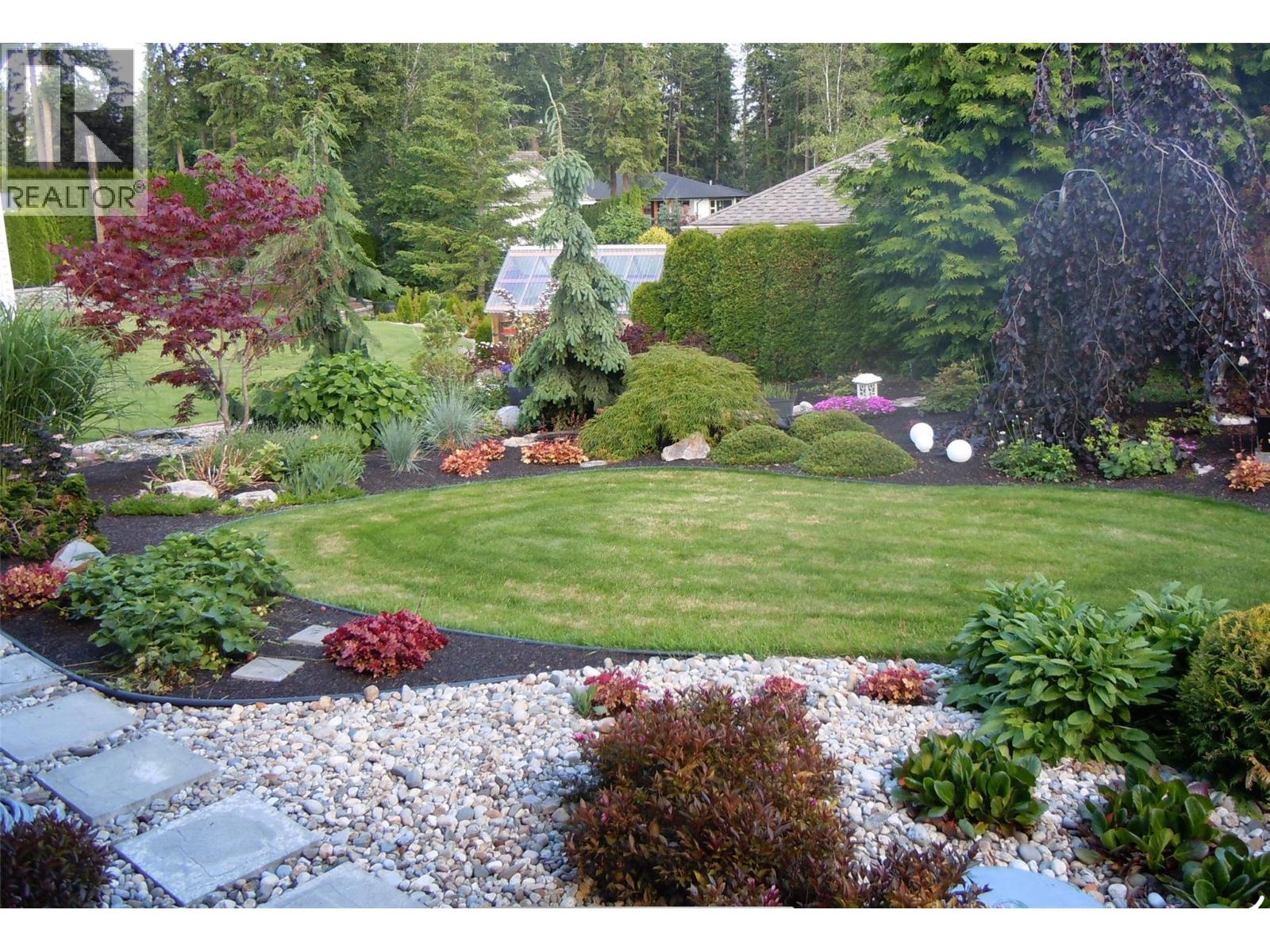2523 Golf View Crescent, Blind Bay, British Columbia  V0E 1H1 - Photo 3 - 10375105