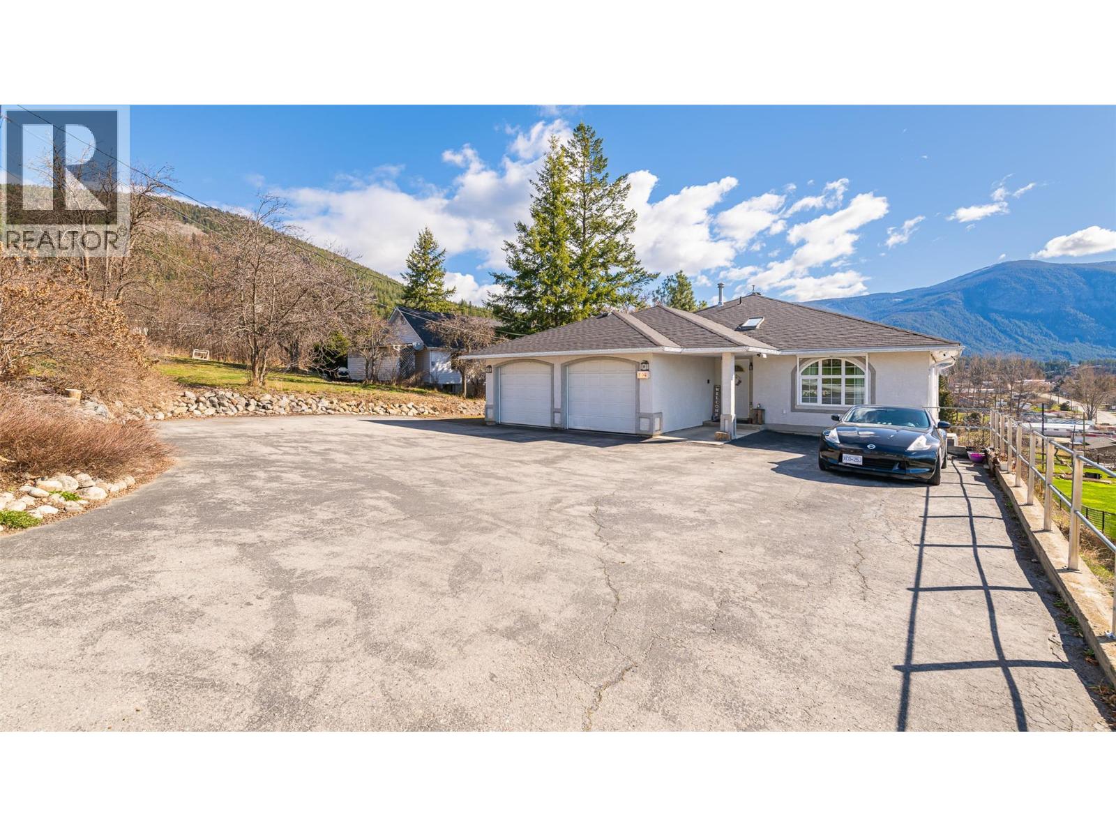 104 26th Avenue N, Erickson, British Columbia  V0B 1G1 - Photo 3 - 10374898