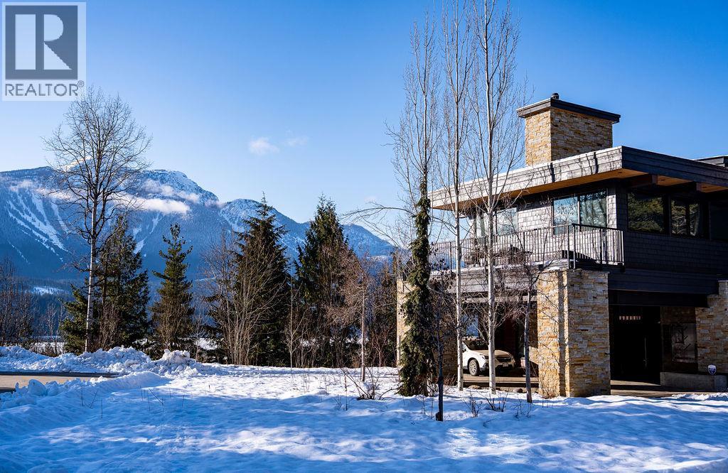 1944 Leidloff Road, Revelstoke, British Columbia  V0E 2S0 - Photo 12 - 10373965