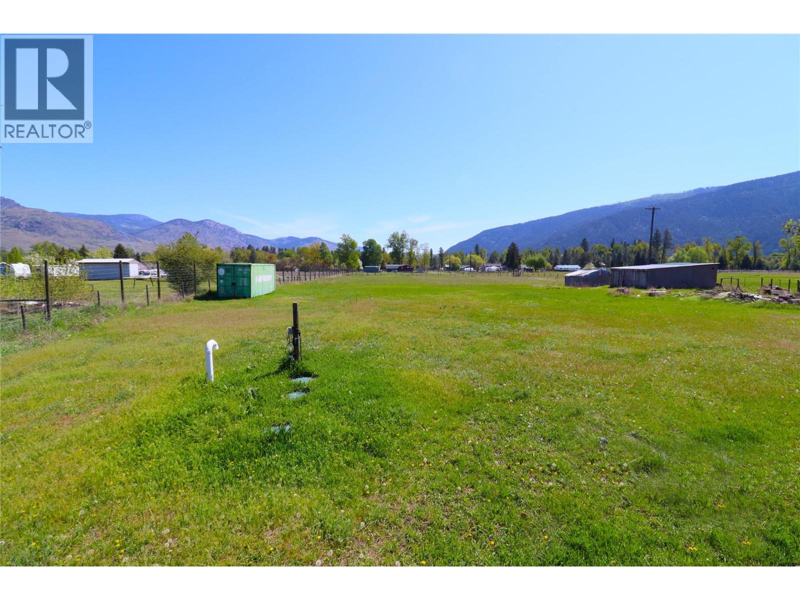 5818 17th Street, Grand Forks, British Columbia  V0H 1H0 - Photo 5 - 10375226