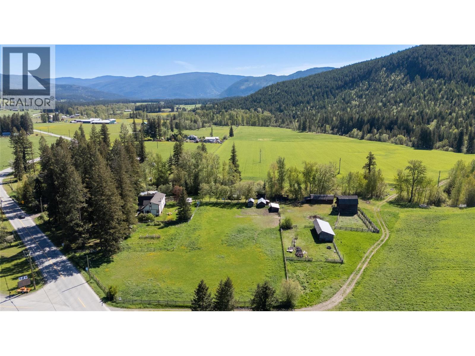 487 Mabel Lake Road, Lumby, British Columbia  V0E 2G5 - Photo 11 - 10374927