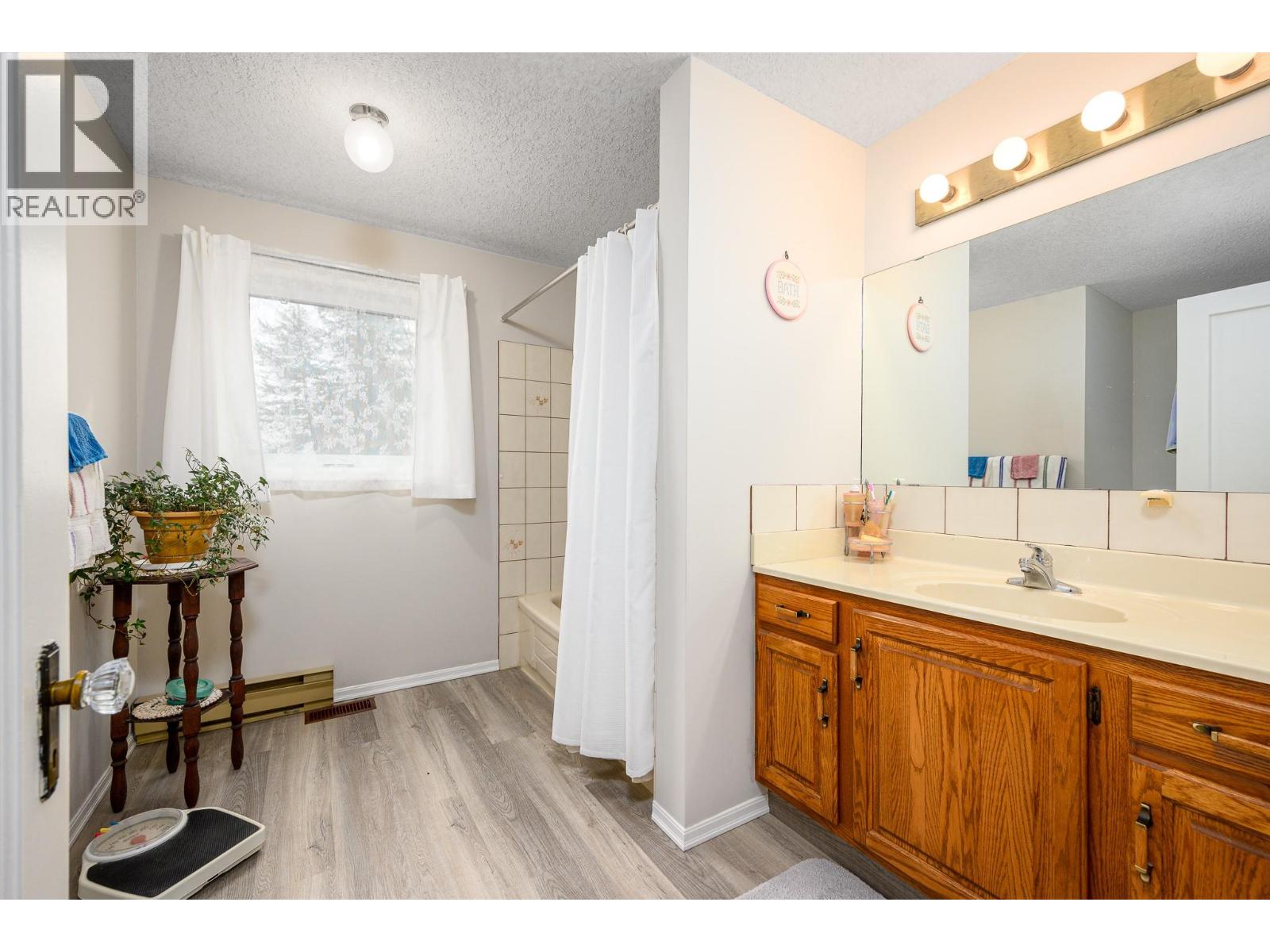 487 Mabel Lake Road, Lumby, British Columbia  V0E 2G5 - Photo 38 - 10374926