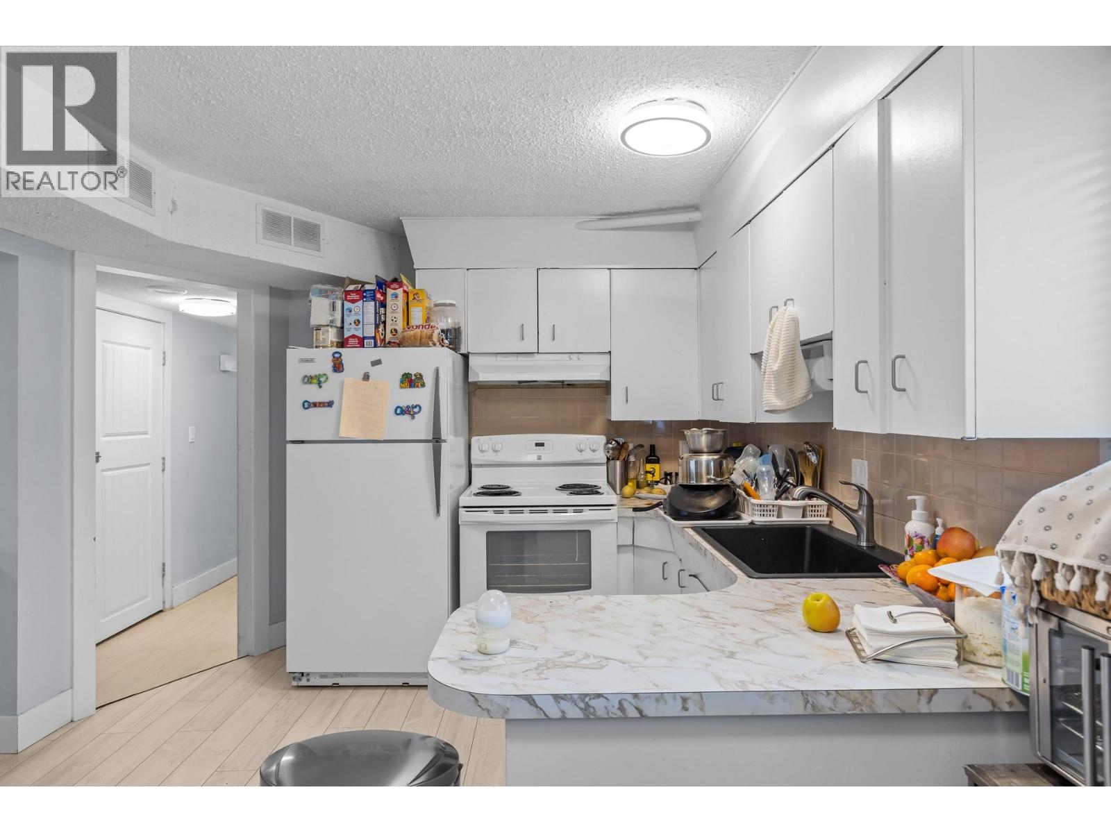 714 Young Road, Kelowna, British Columbia  V1W 1A8 - Photo 39 - 10370506