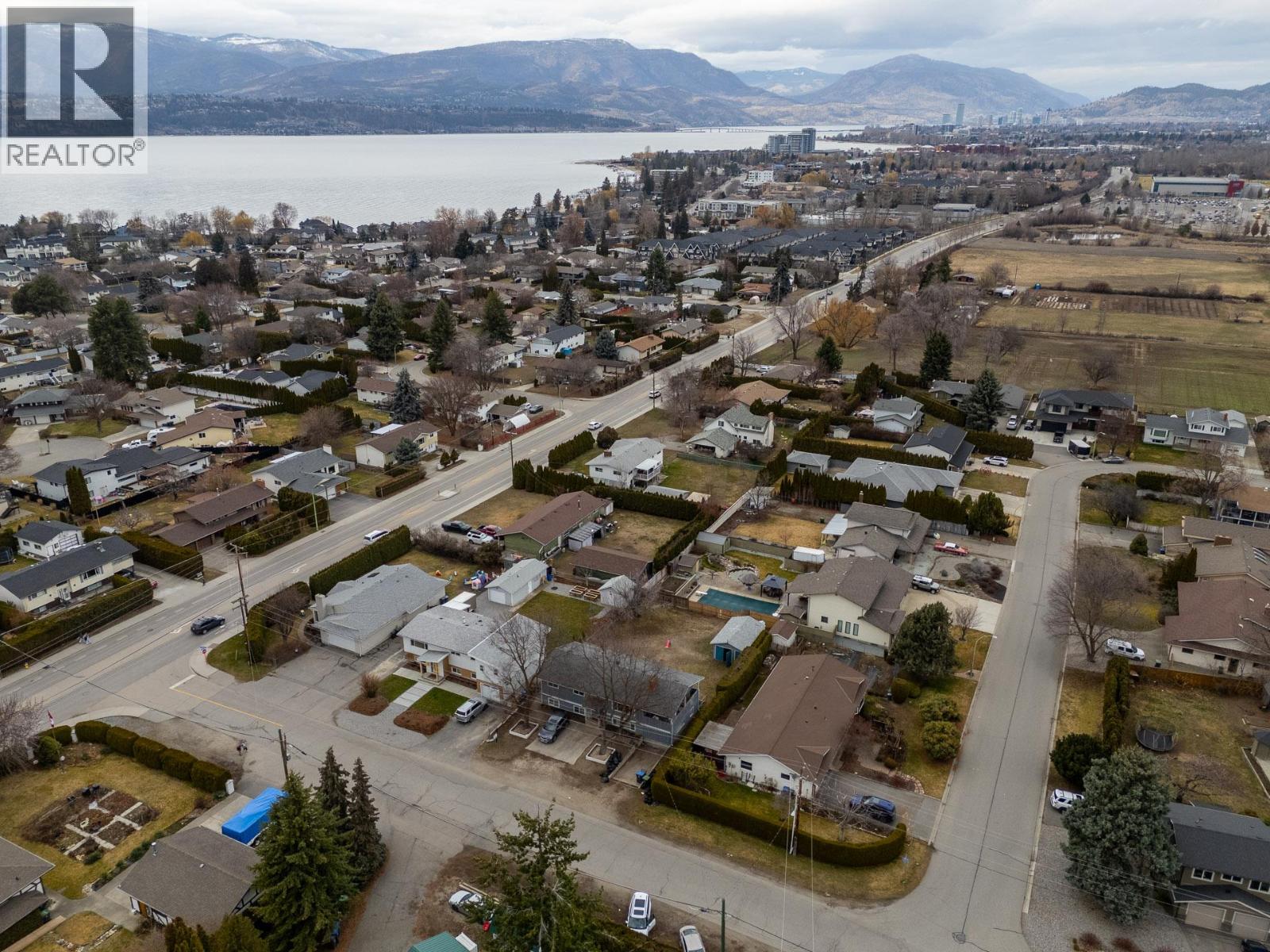 714 Young Road, Kelowna, British Columbia  V1W 1A8 - Photo 59 - 10370506