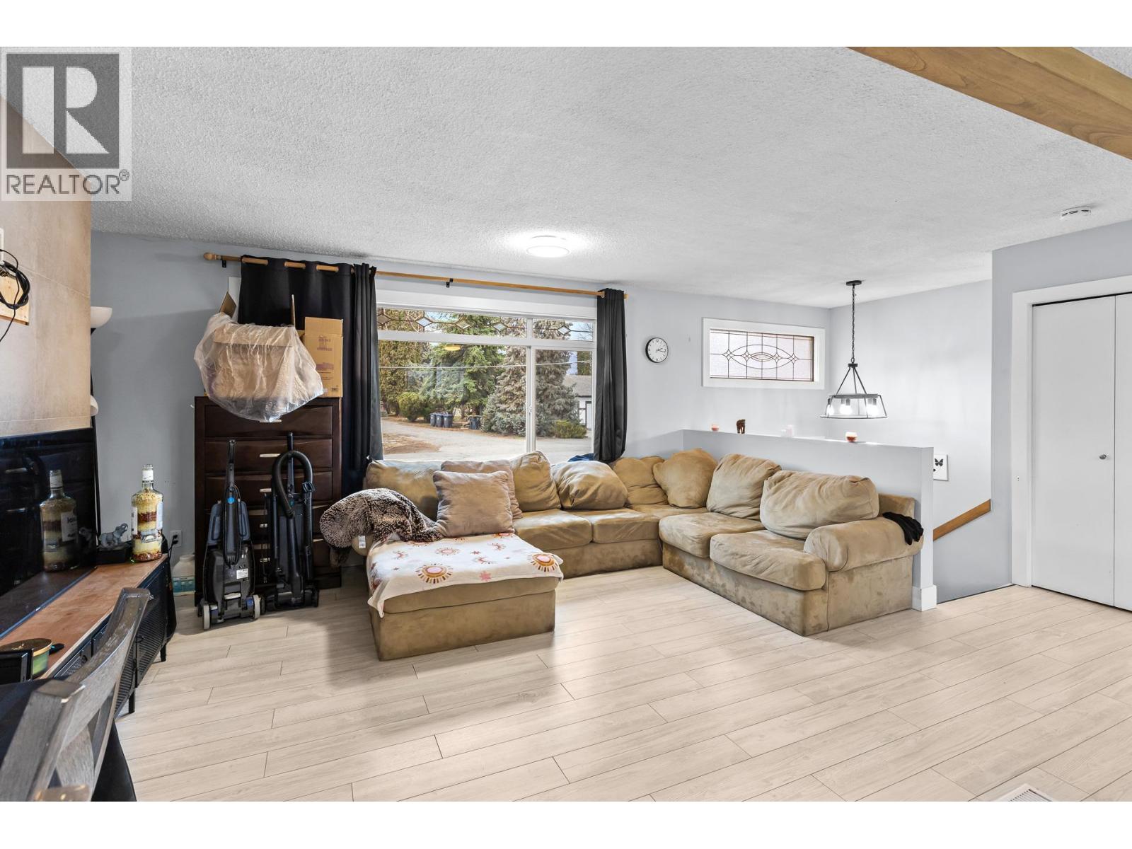 714 Young Road, Kelowna, British Columbia  V1W 1A8 - Photo 6 - 10370506