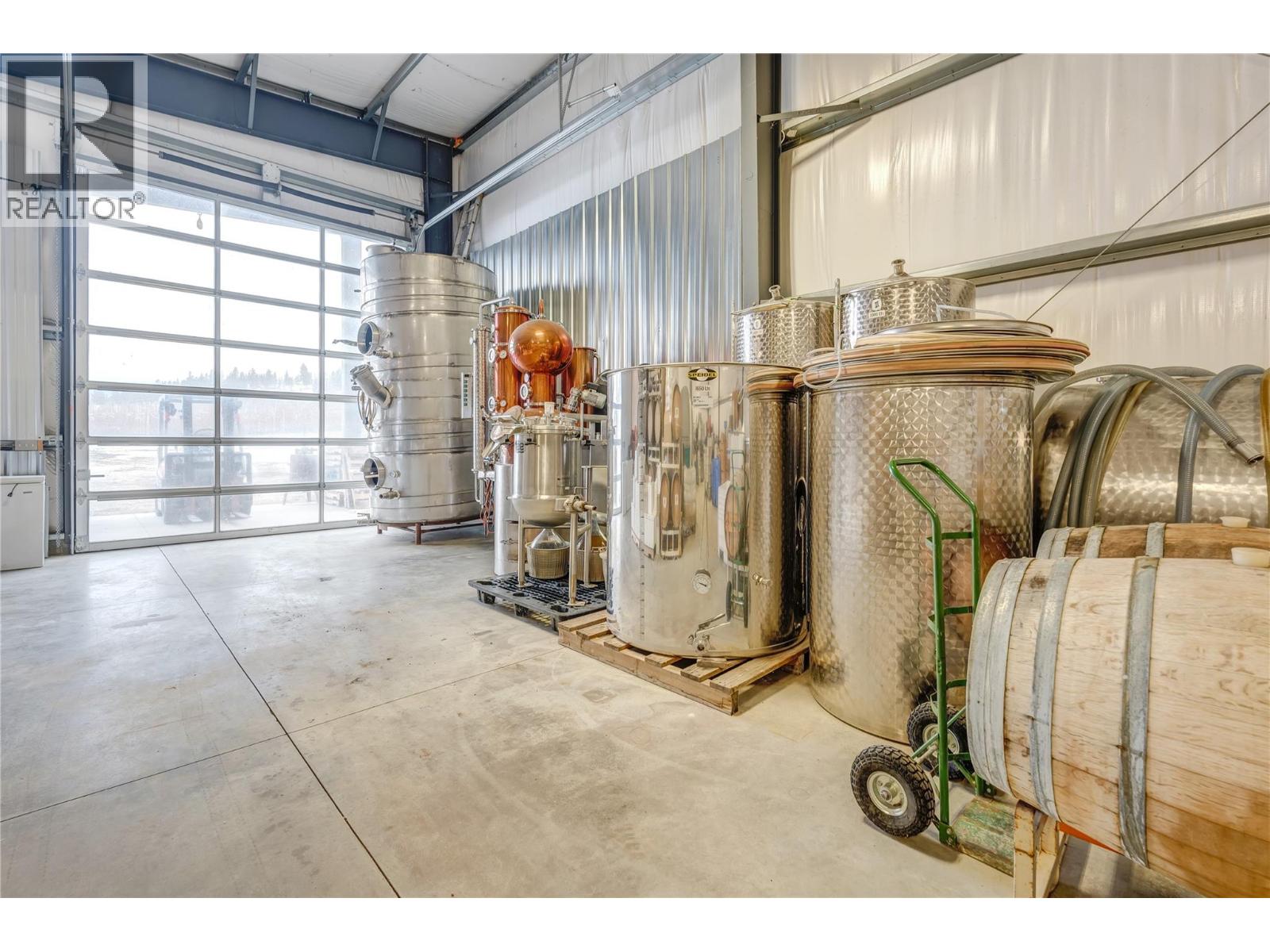 5214 Monro Avenue, Summerland, British Columbia  V0H 1Z6 - Photo 9 - 10375210