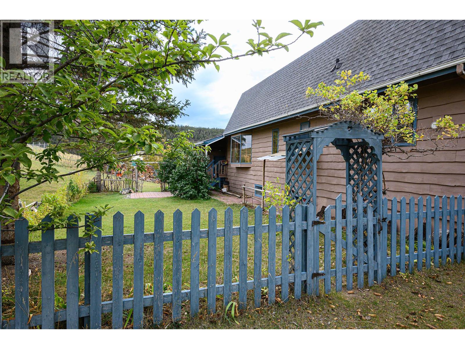 7480 West Subdivision Road, Clinton, British Columbia  V0K 1K0 - Photo 26 - 10375241